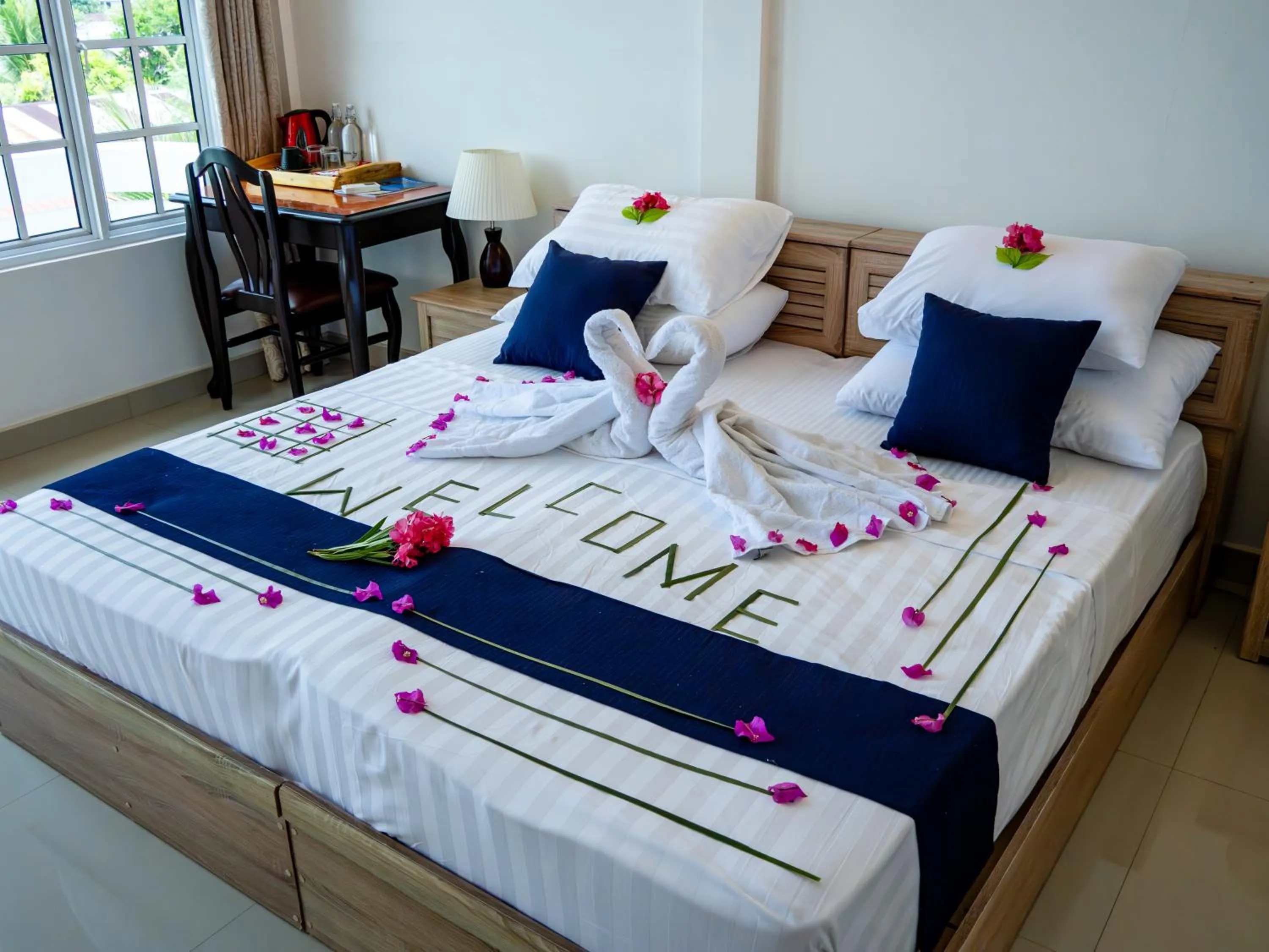 Bed in Biosphere Inn