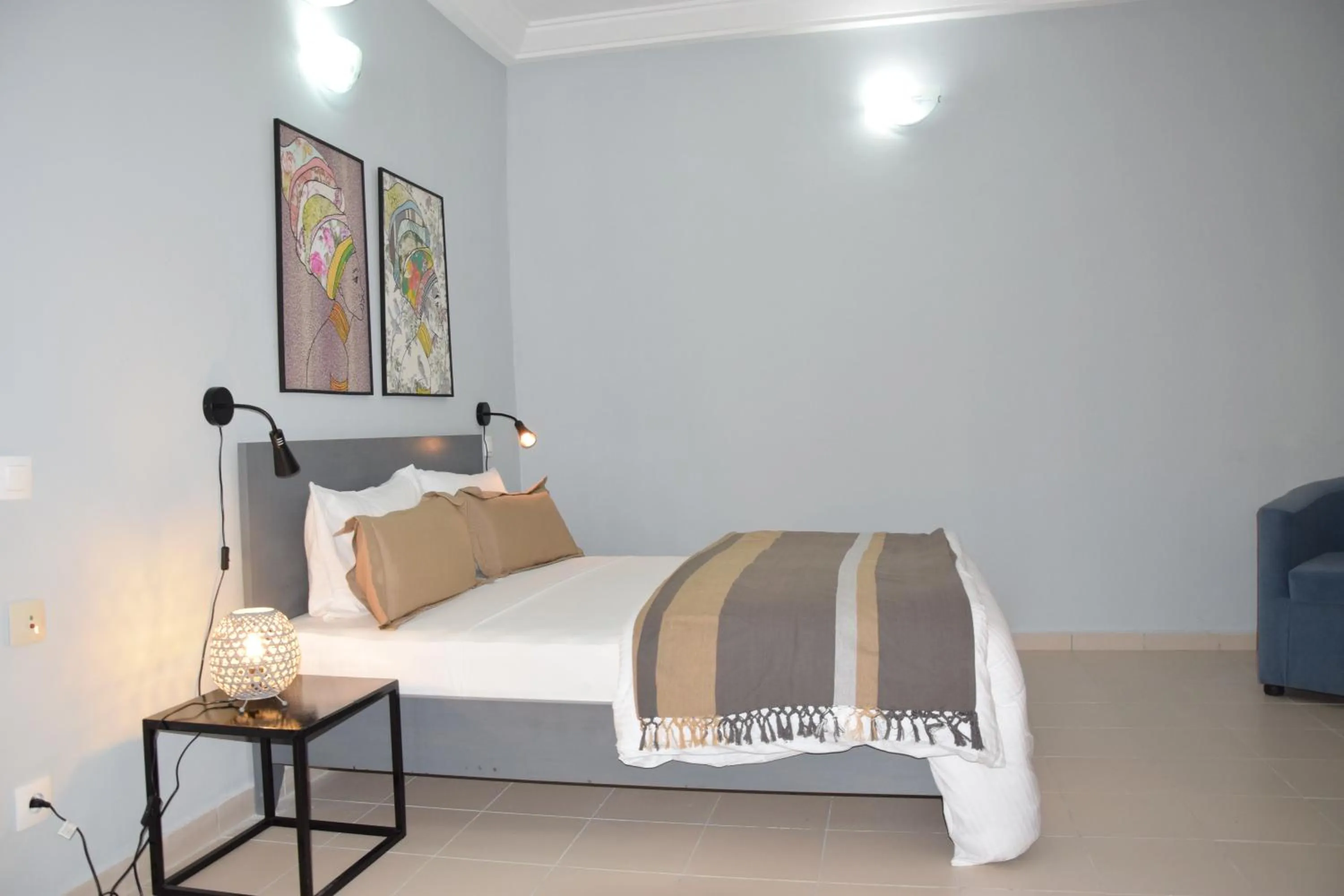 Bed in Hotel Le Marly