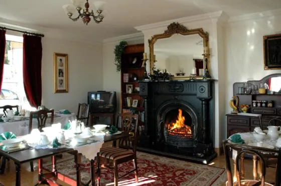 Restaurant/places to eat in Caldra B&B