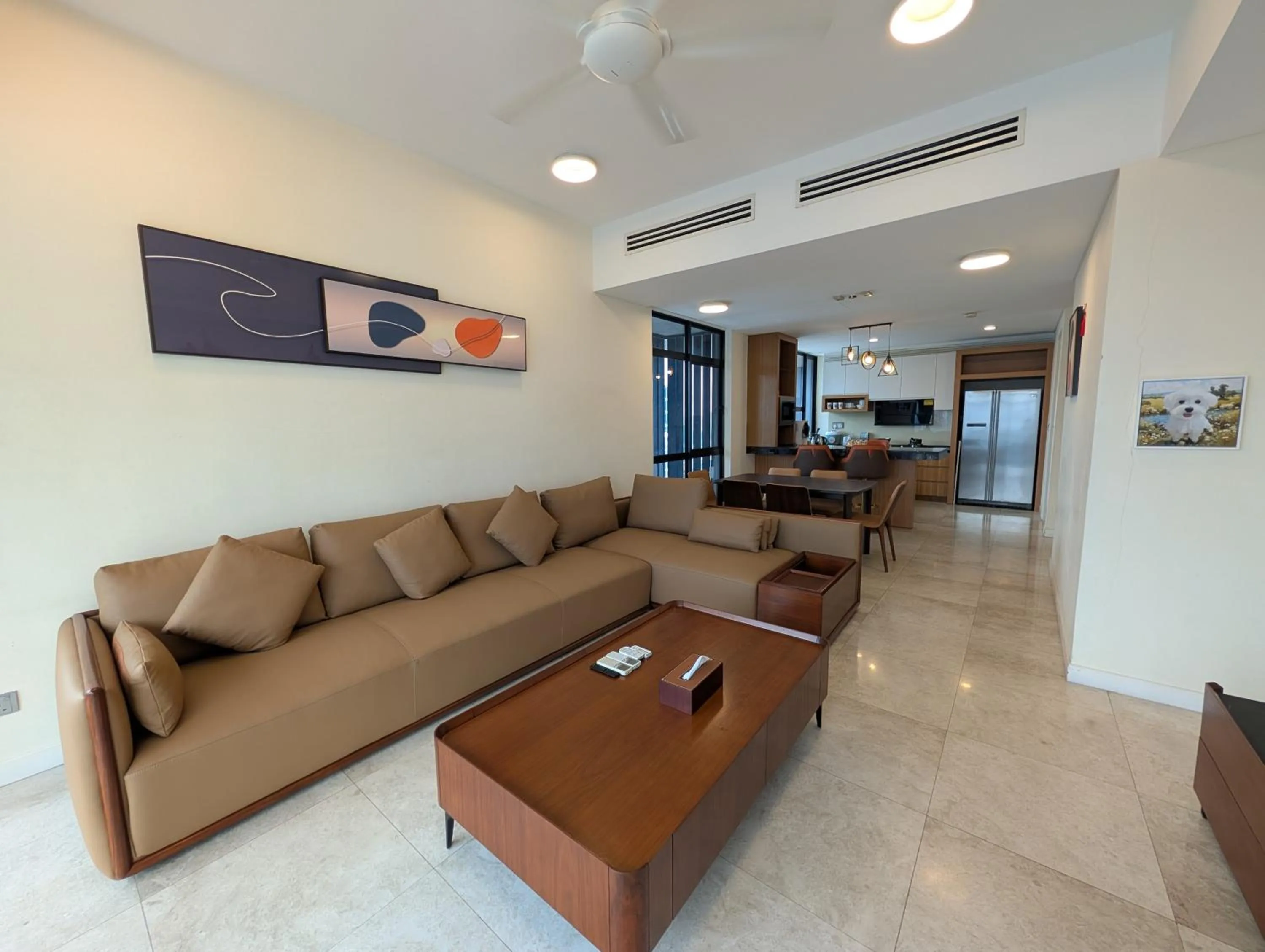 Seating area in Leo Guesthouse at Anggun Residence Suite