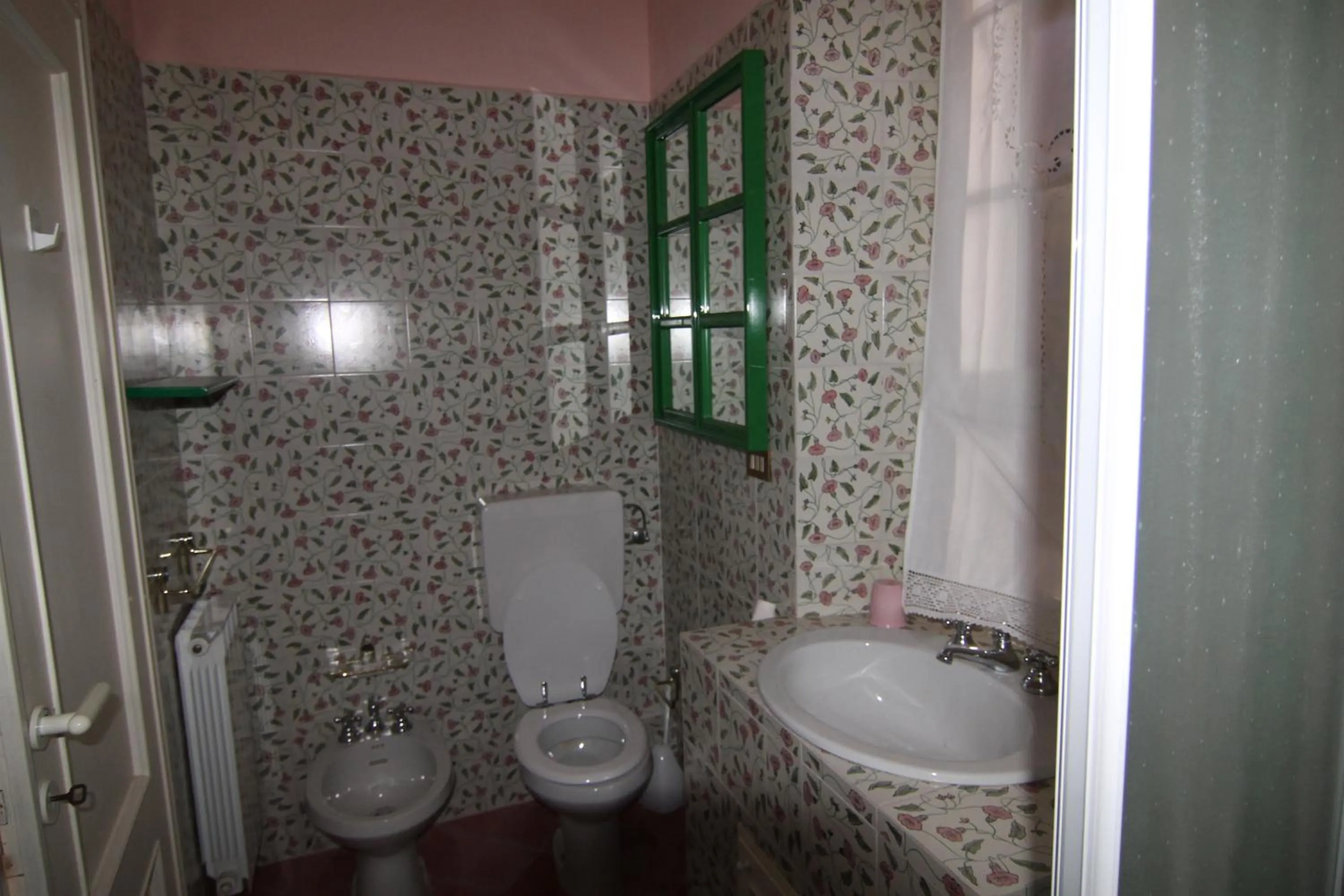 Bathroom in Five Lands Pink Cottage