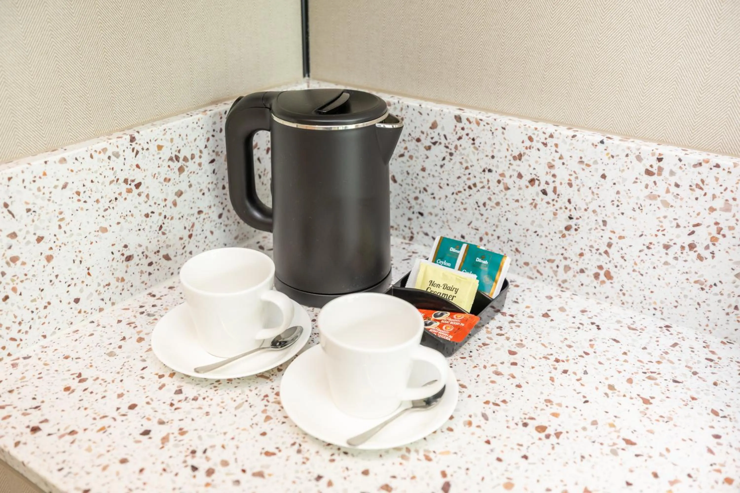 Coffee/tea facilities in Hotel Waterloo Singapore - Handwritten Collection