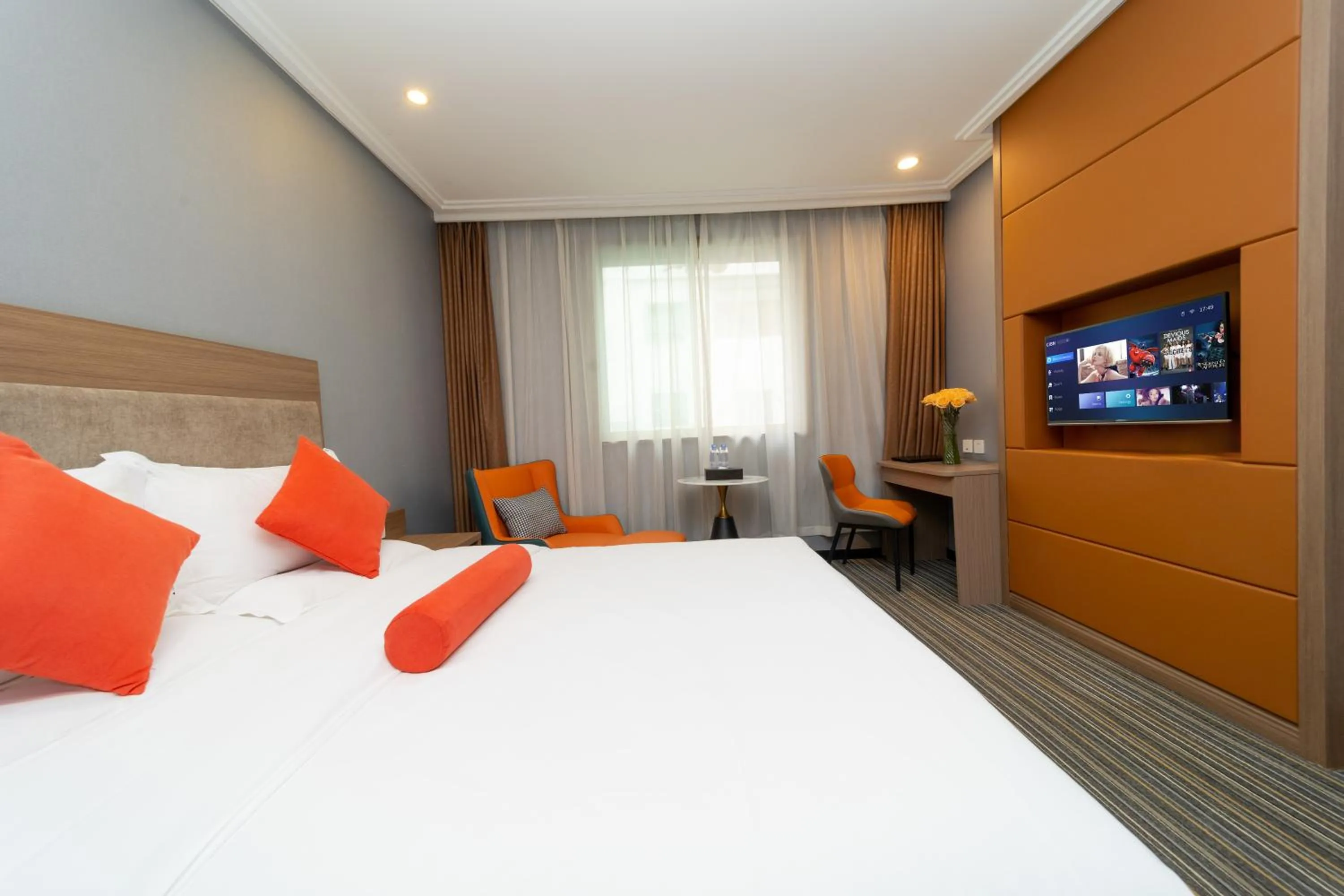 Bed in Days Inn Xi'an City Center