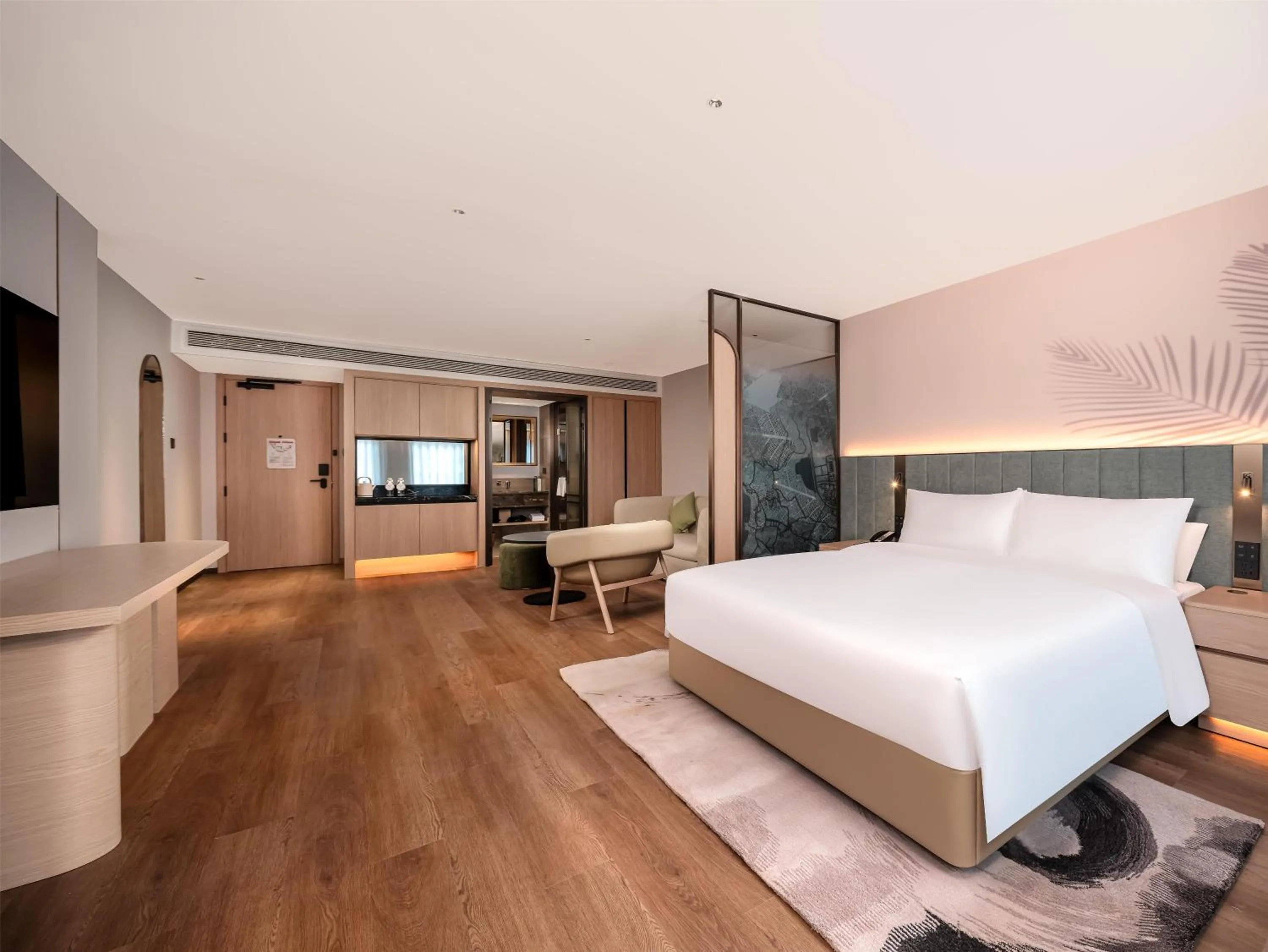 Bed in Hilton Garden Inn Zhoushan Mount Putuo