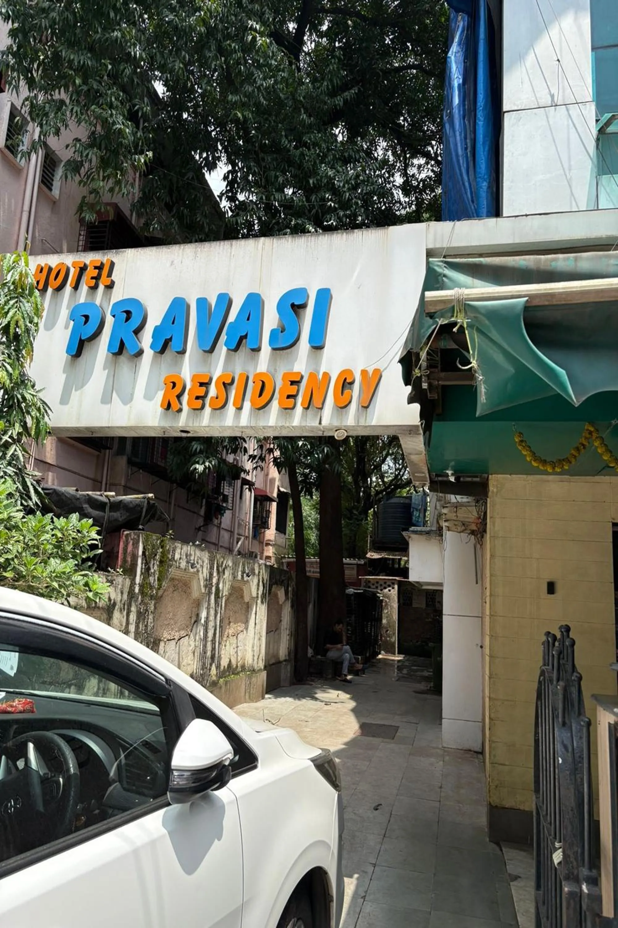 Property building in Pravasi Residency