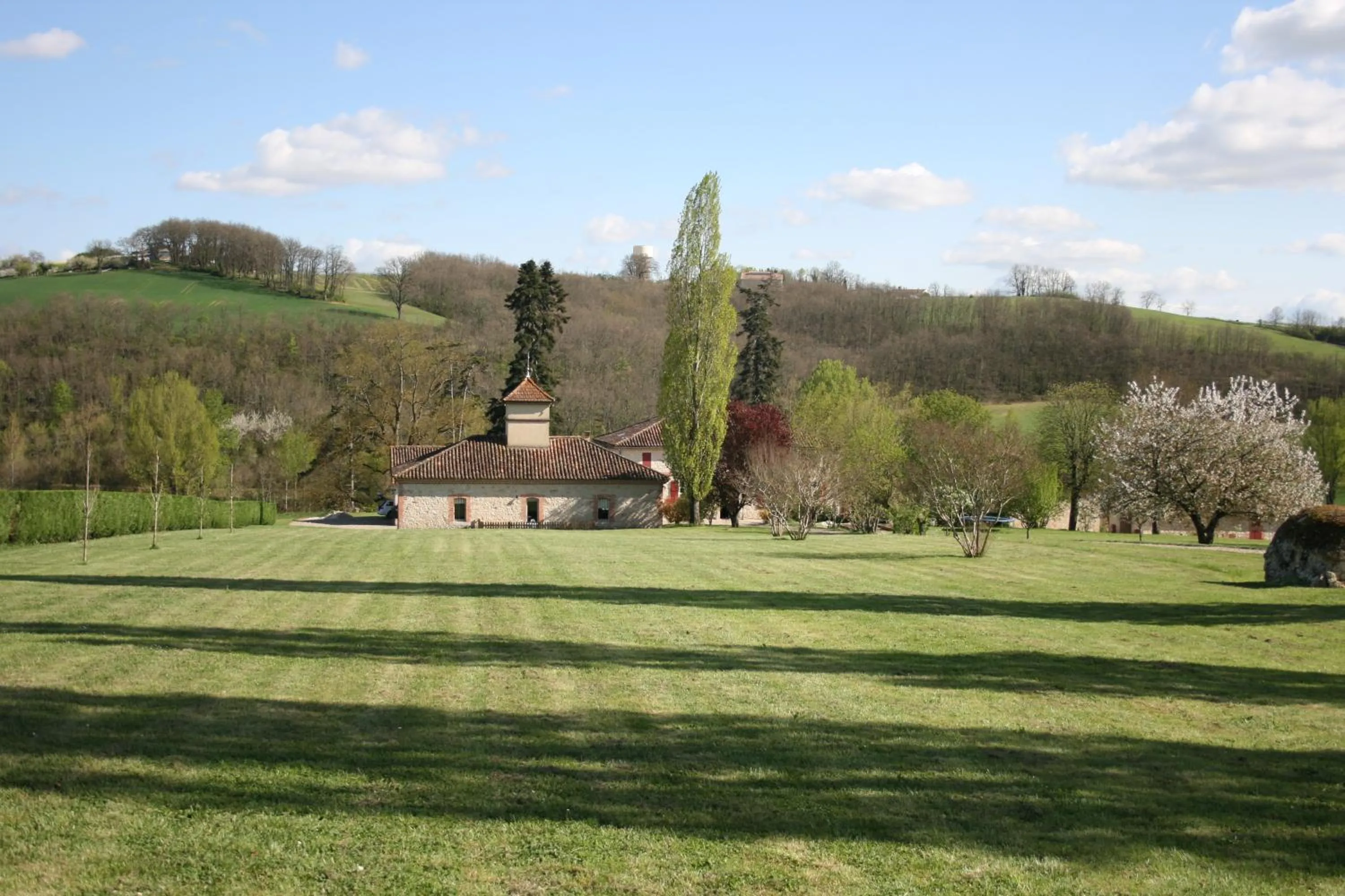 Spring in Le Farat Bed & Breakfast