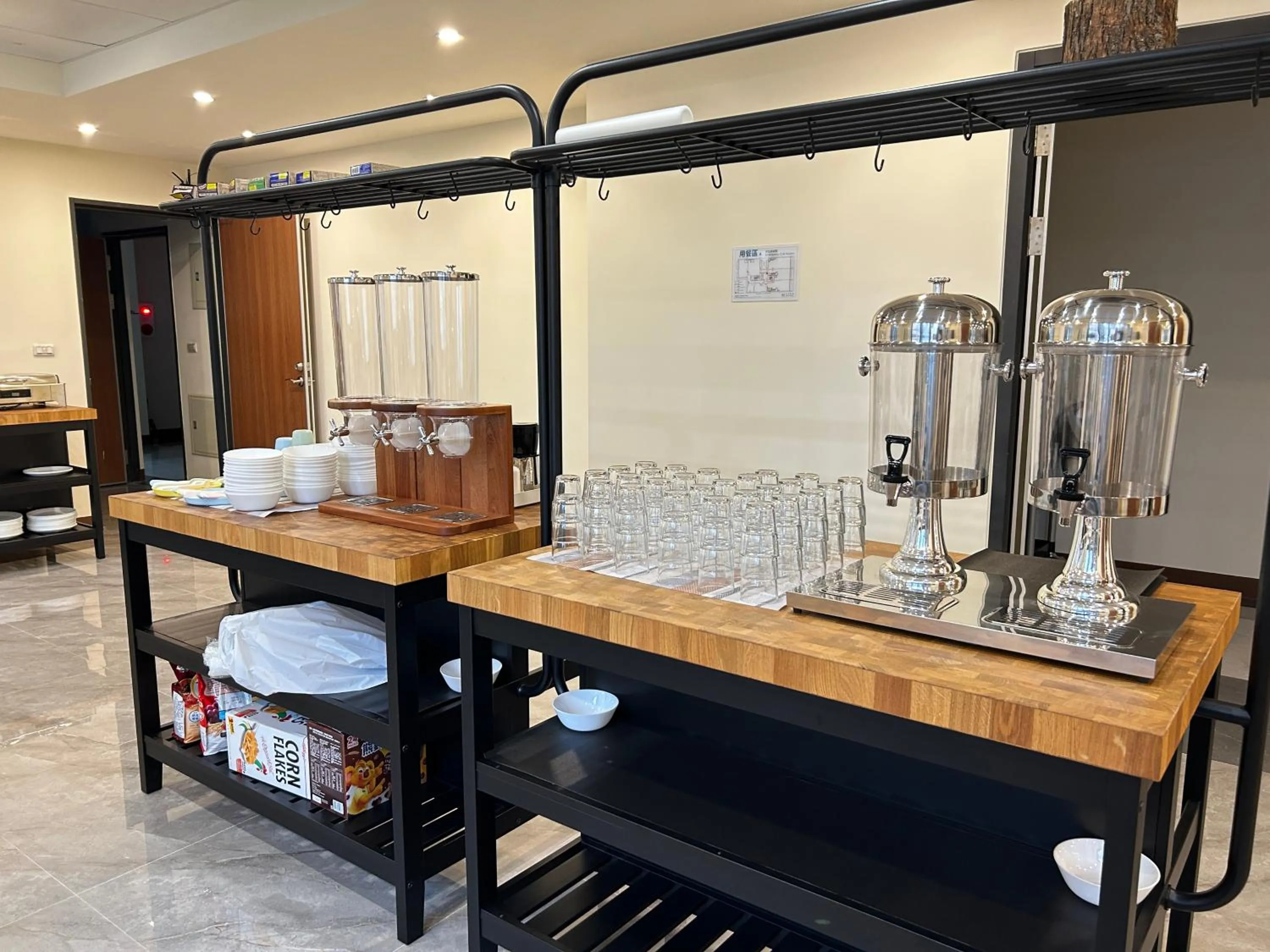 Breakfast in Water Woods Inn