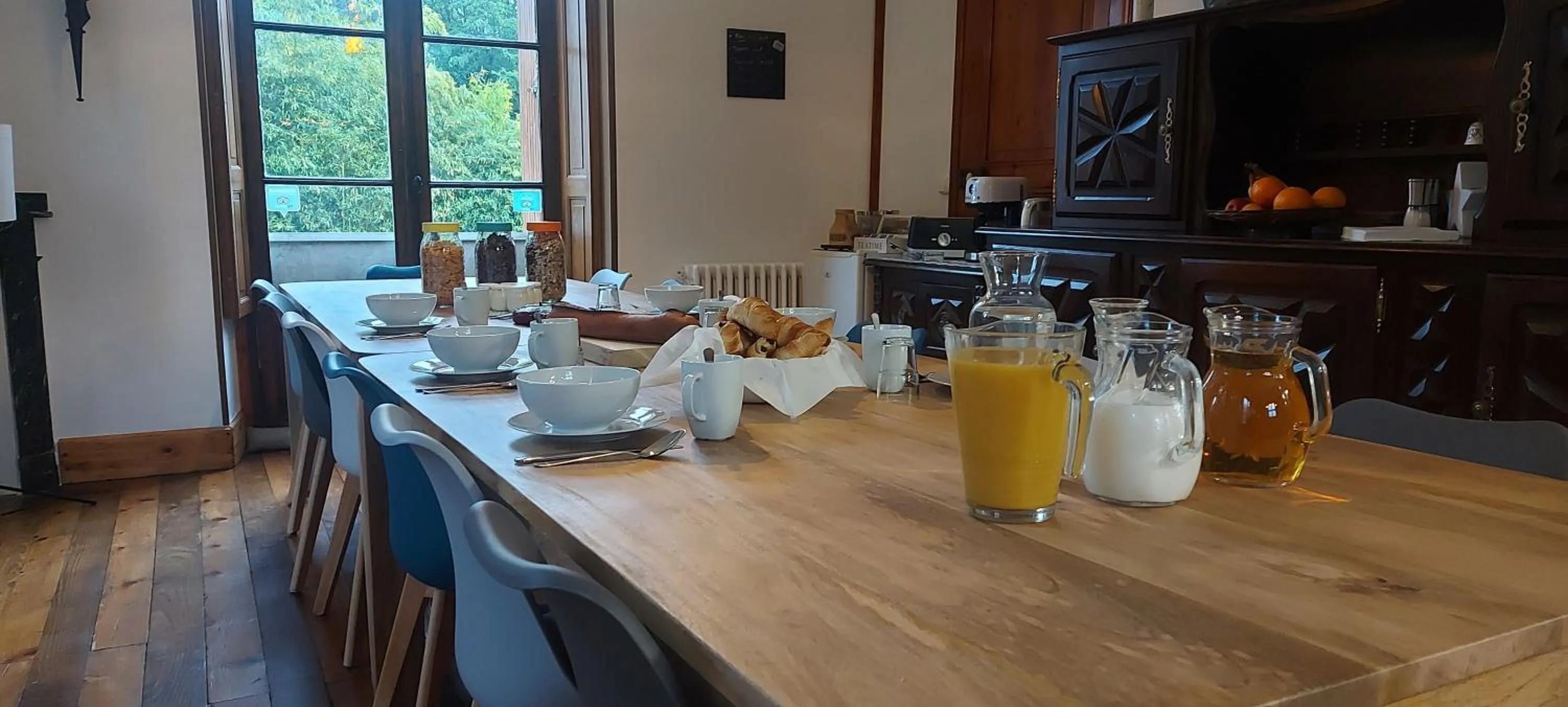 Dining area in Villa Gracieuse
