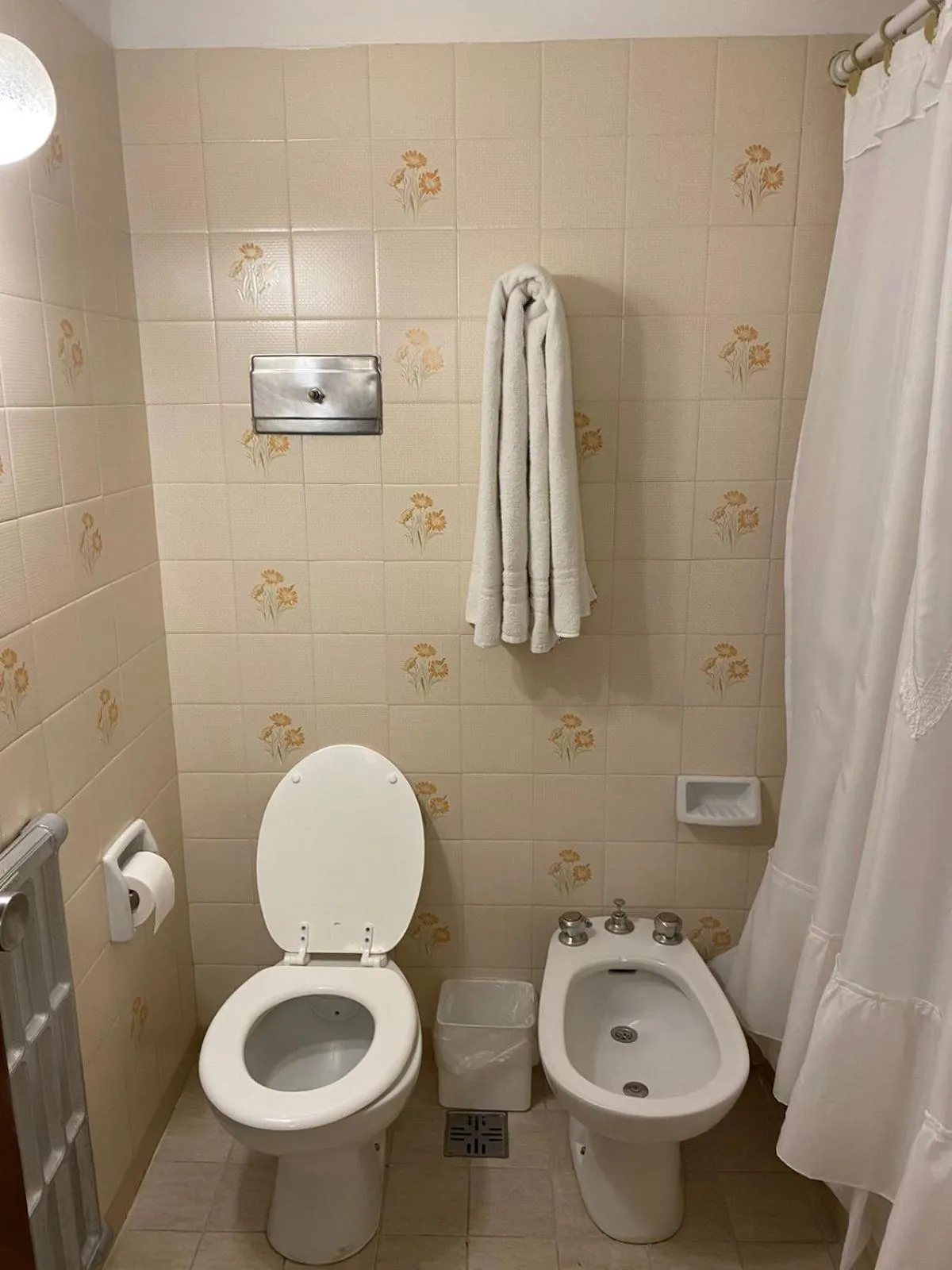 Bathroom in Hotel Concorde