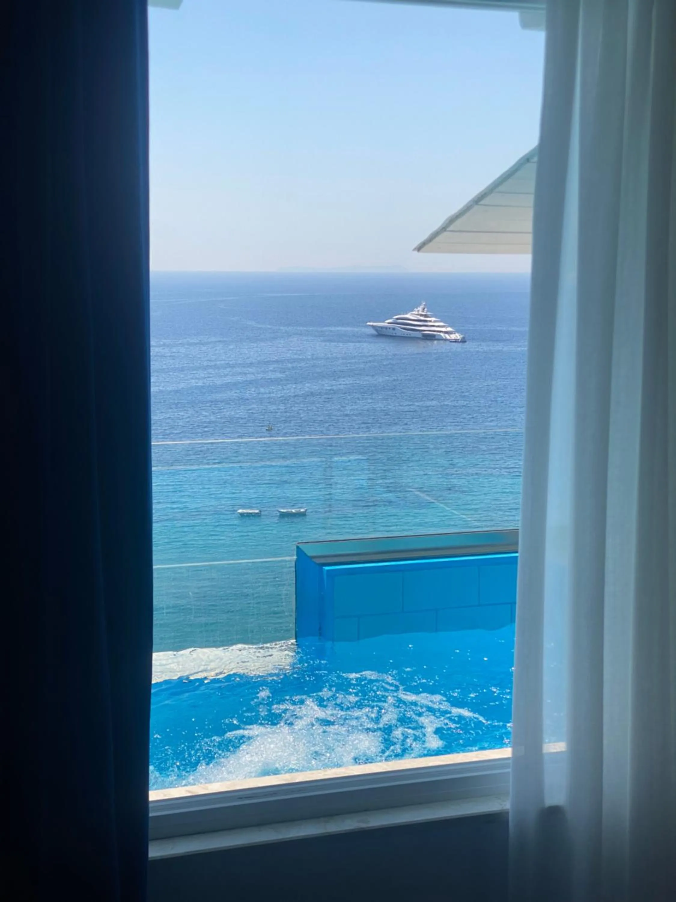 Sea view in Qeparo Napolon Complex