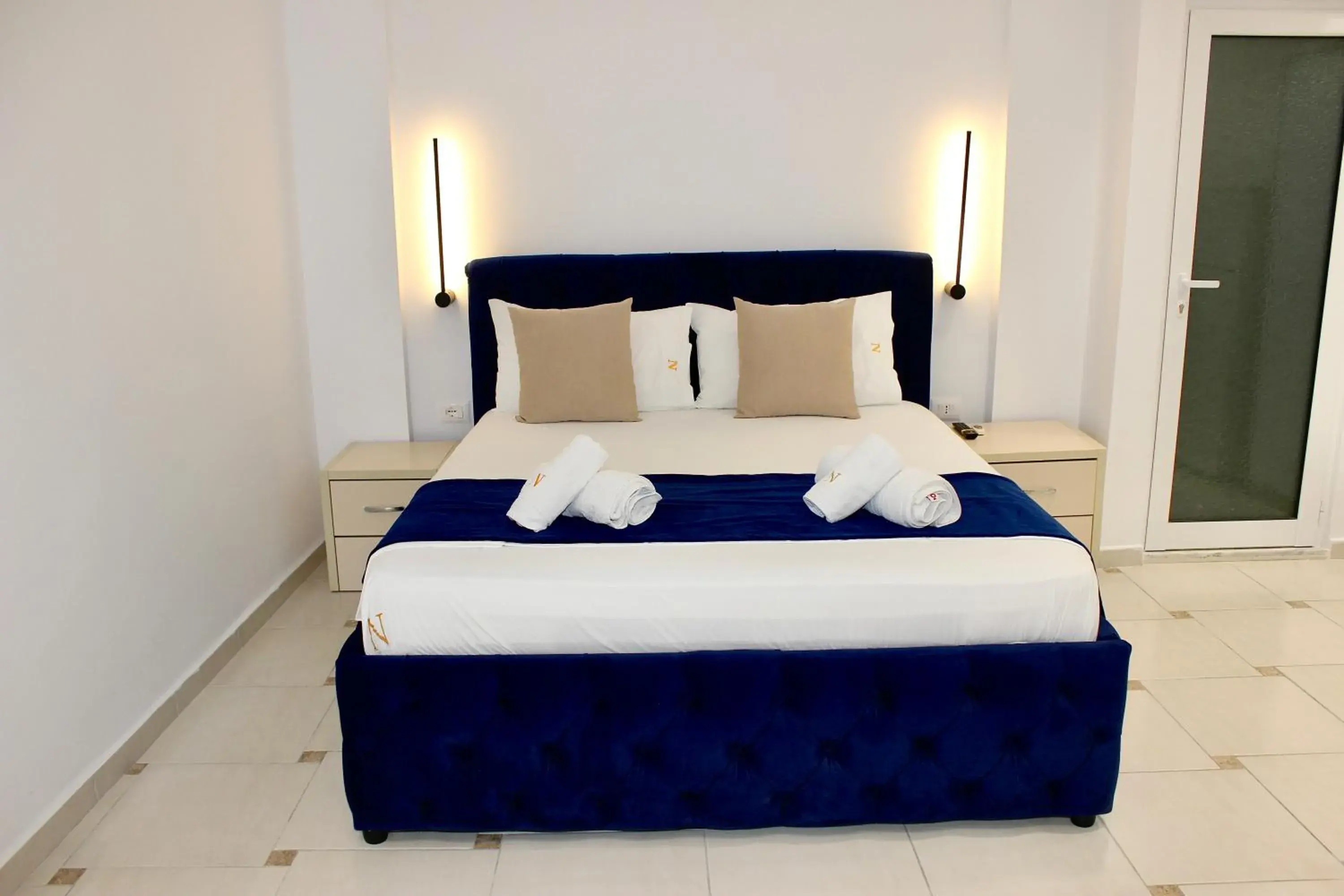 Two-Bedroom Apartment in Qeparo Napolon Complex Two-Bedroom Apartment in Qeparo Napolon Complex