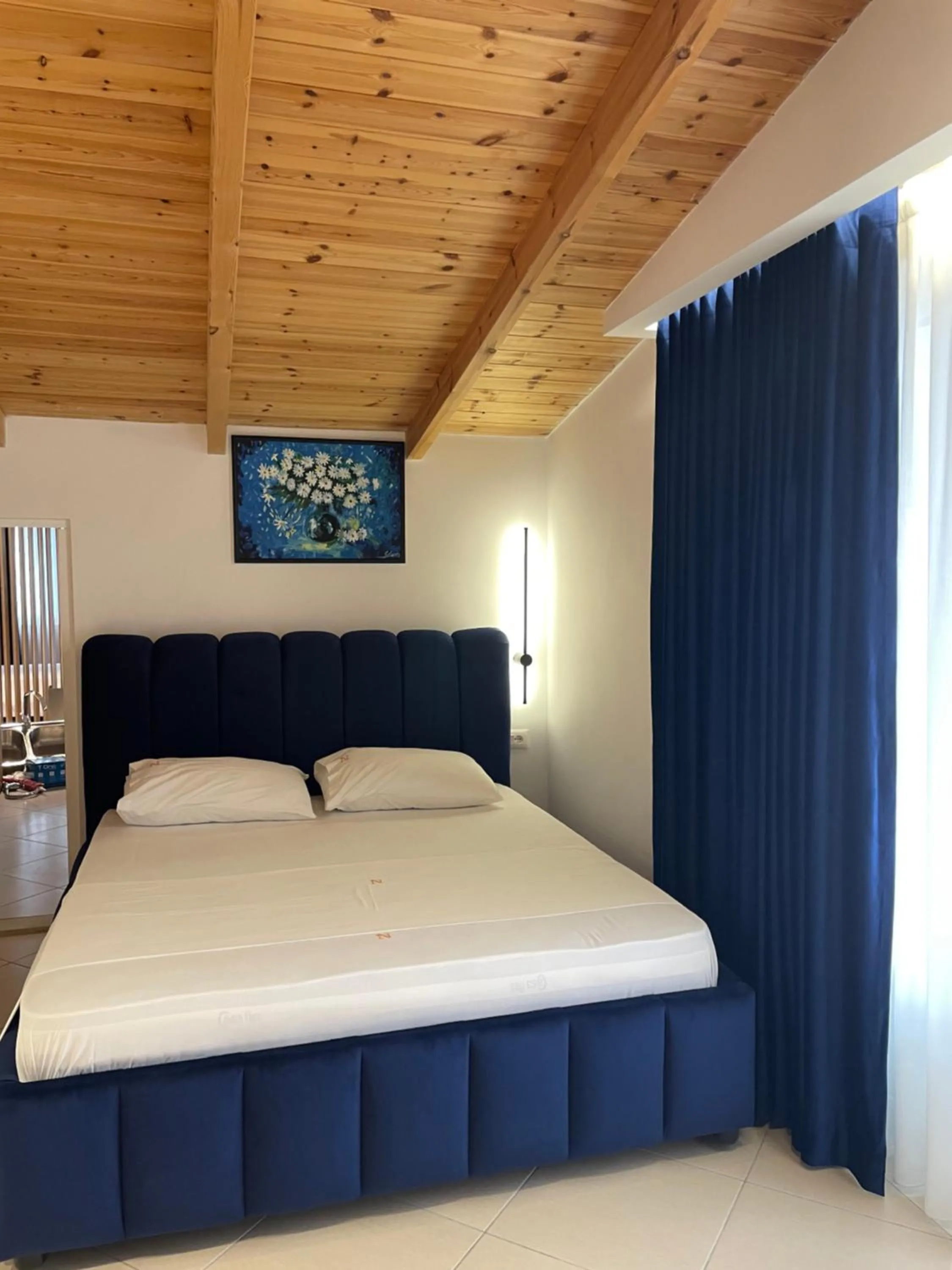 Bedroom, Bed in Qeparo Napolon Complex