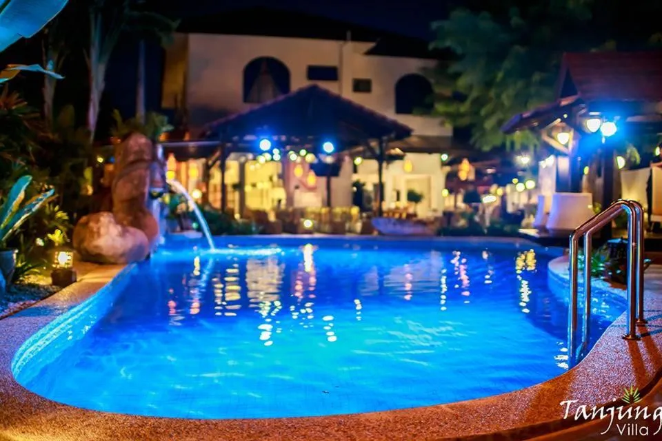 Swimming pool in Tanjung Villa