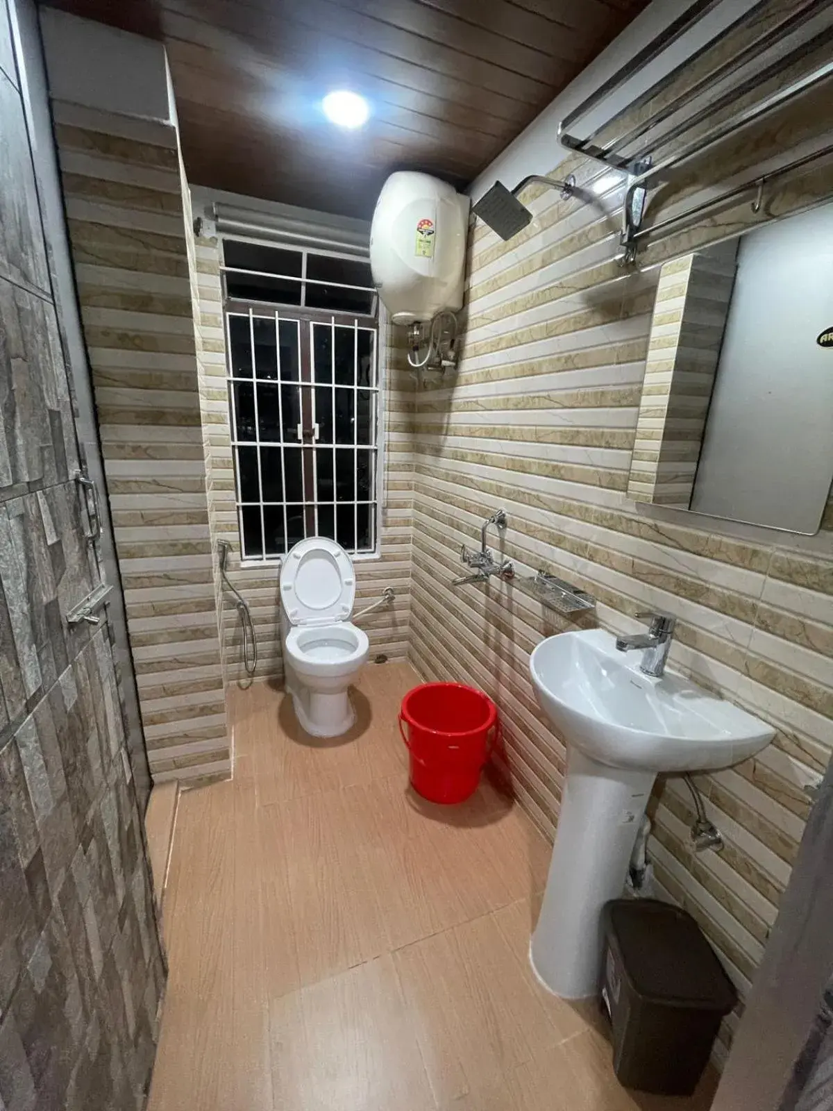 Deluxe Double Room in Anagh Guest House Deluxe Double Room in Anagh Guest House