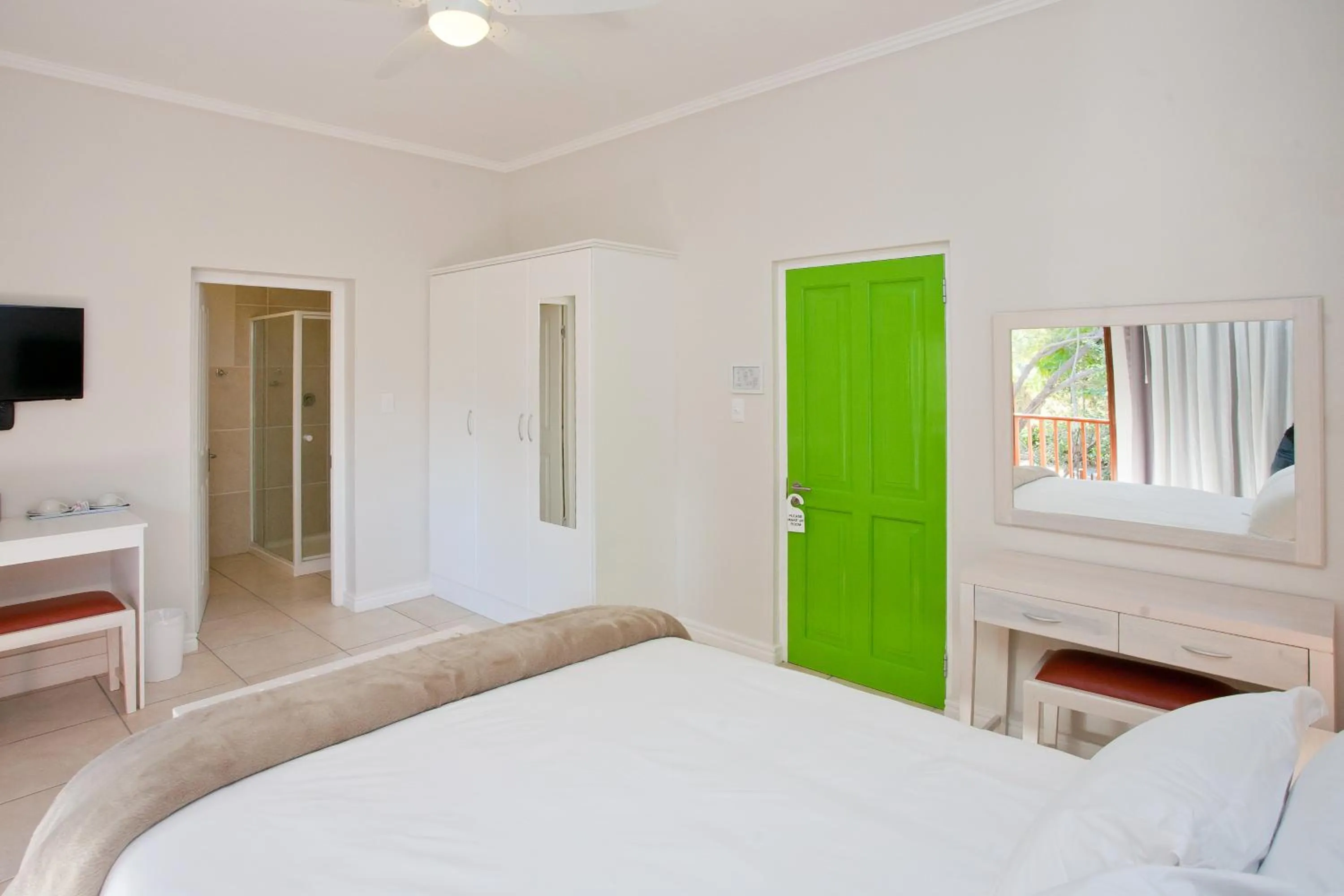 Decorative detail, Bed in The Queen Of Calitzdorp