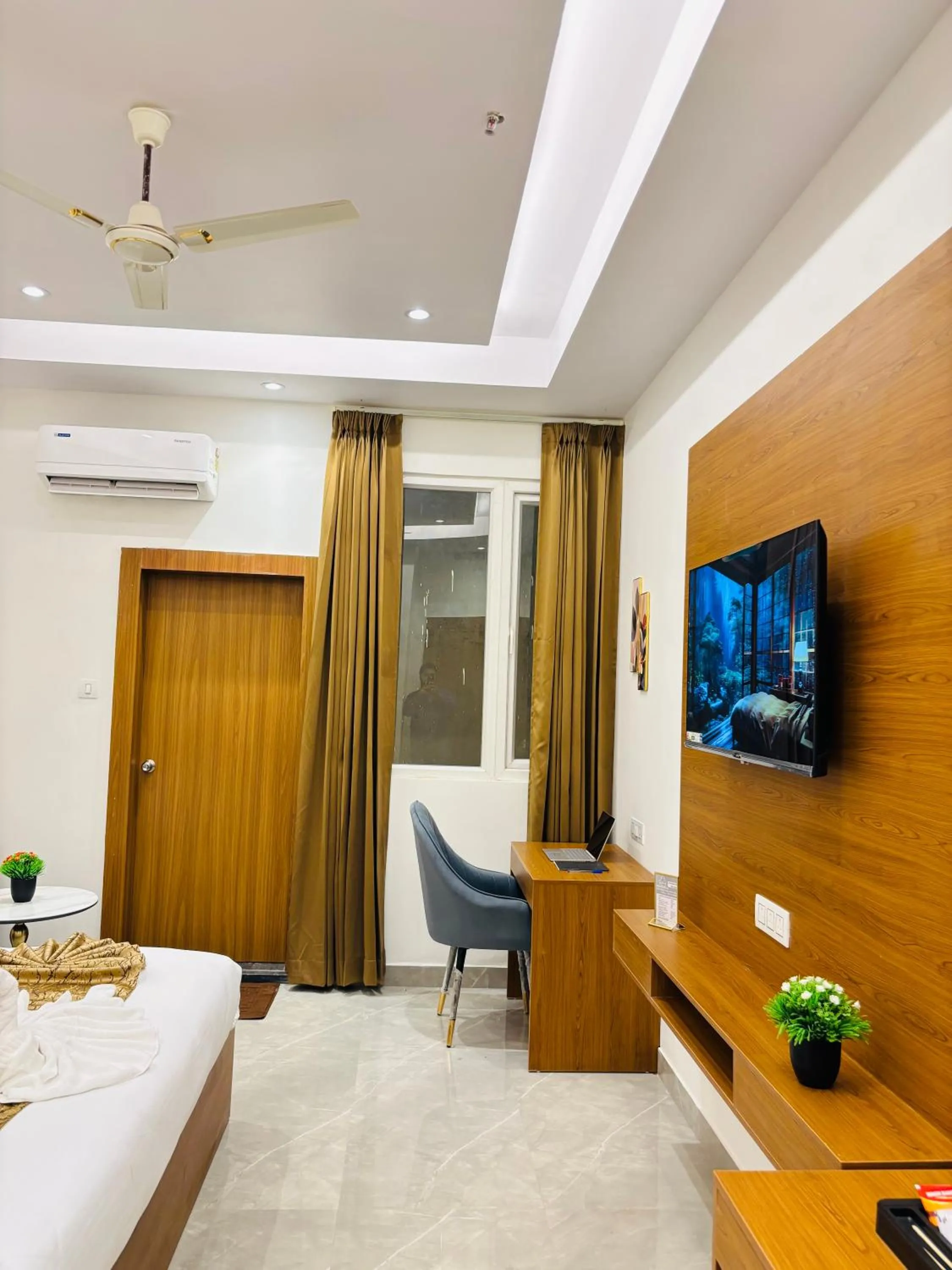 Arth Suites Lucknow Gomti Nagar