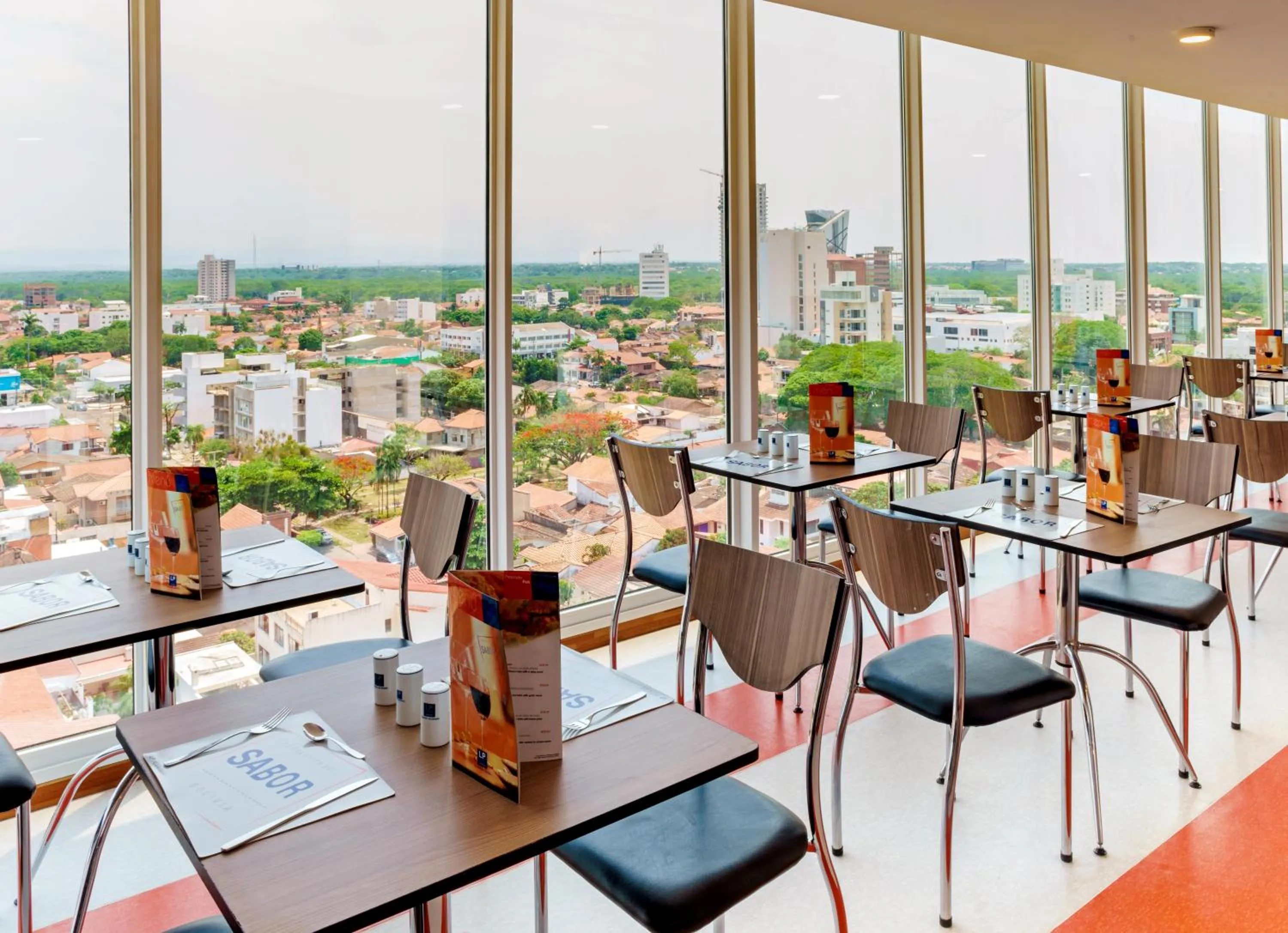 Restaurant/places to eat in LP Equipetrol