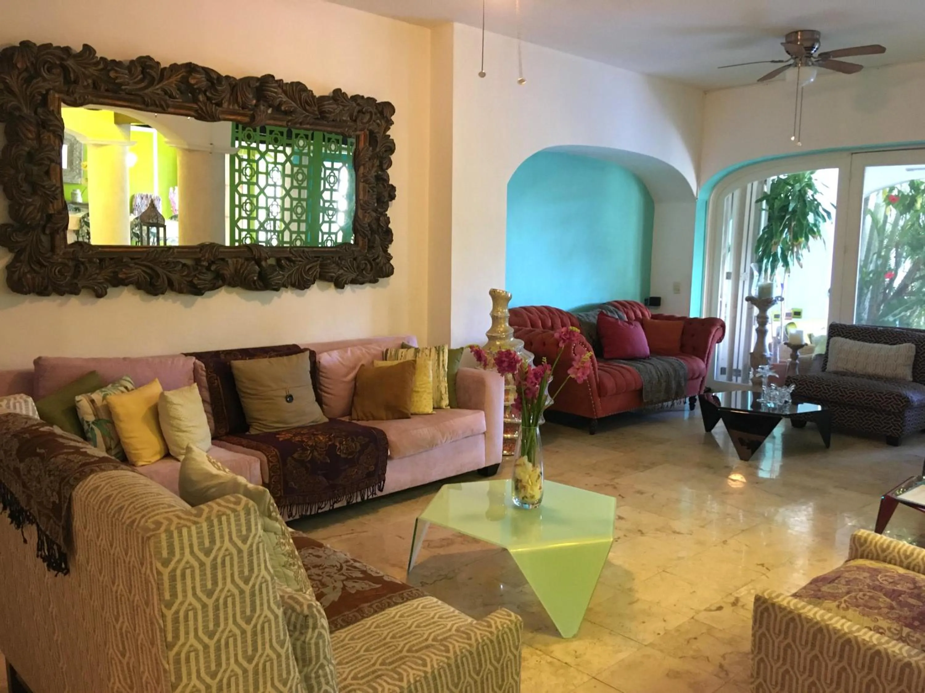 Seating area in La Villa du Golf à Cancun Hotel Boutique