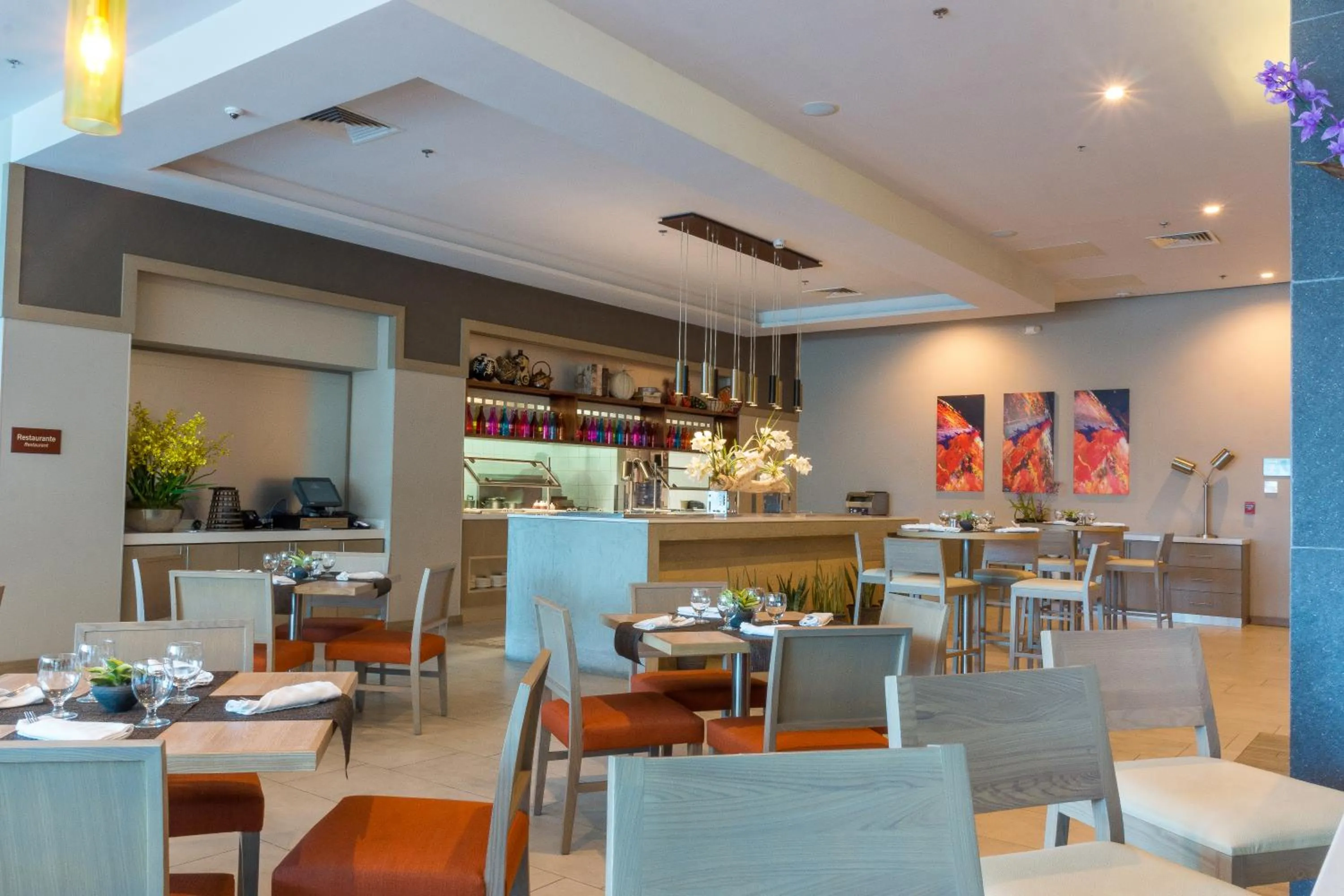Restaurant/places to eat in Hyatt Place Tegucigalpa