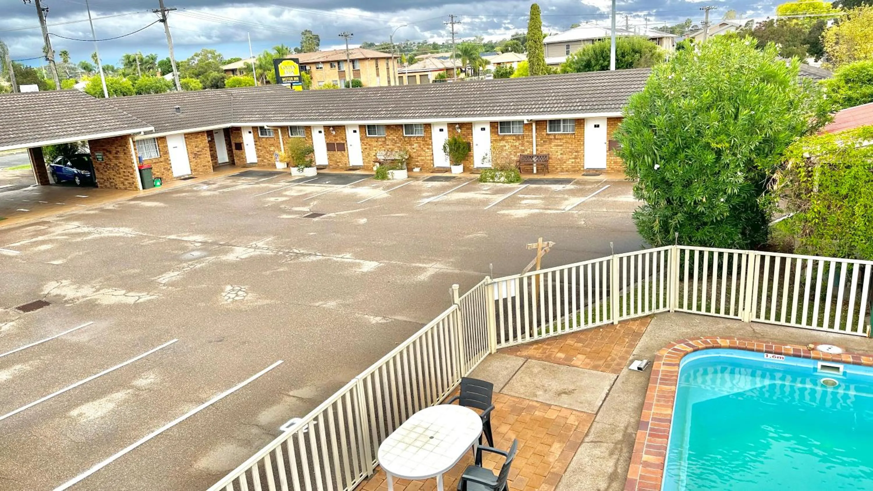 Golden Grain Motor Inn