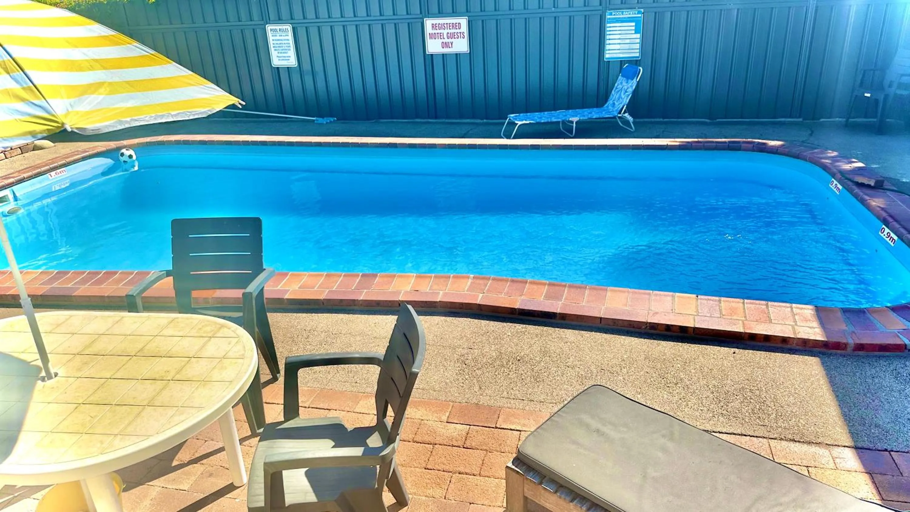 Golden Grain Motor Inn