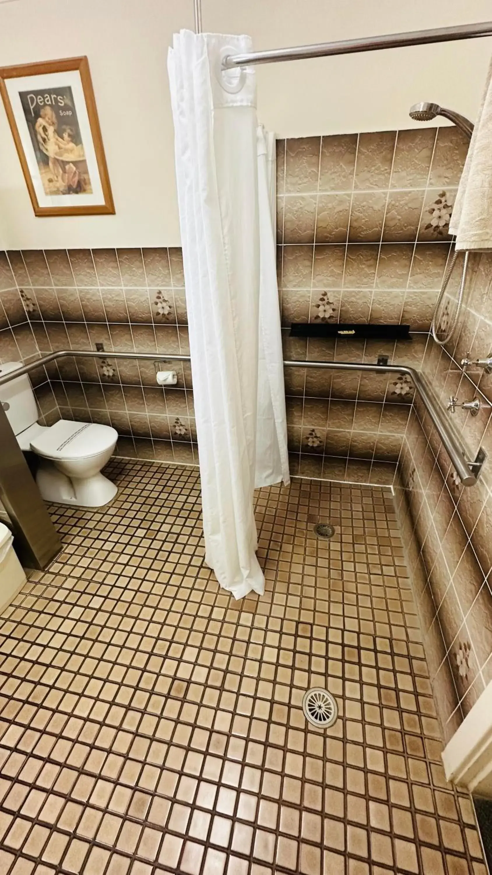 Family Room - Disability Access in Golden Grain Motor Inn Family Room - Disability Access in Golden Grain Motor Inn