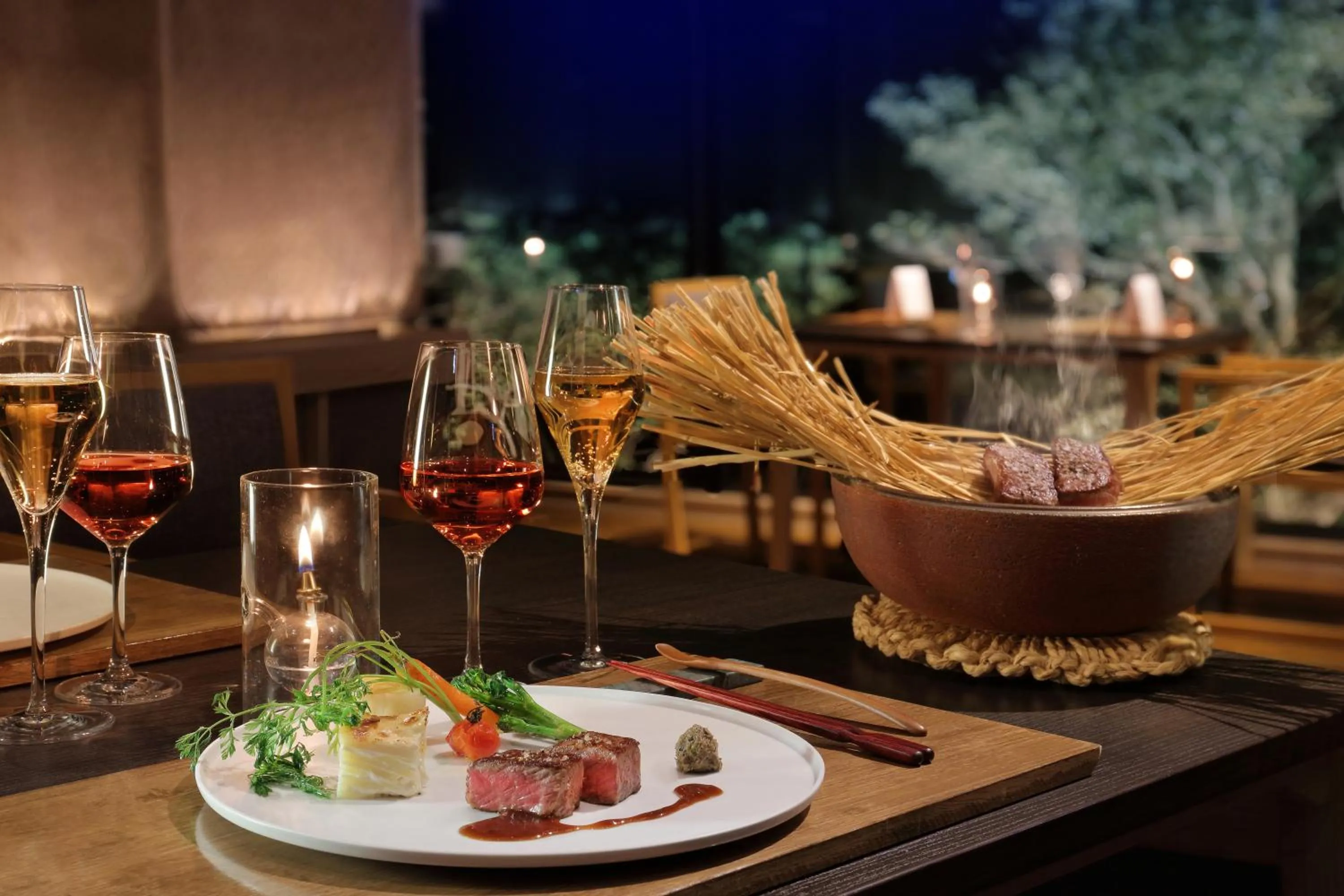 Restaurant/places to eat in The Shinra