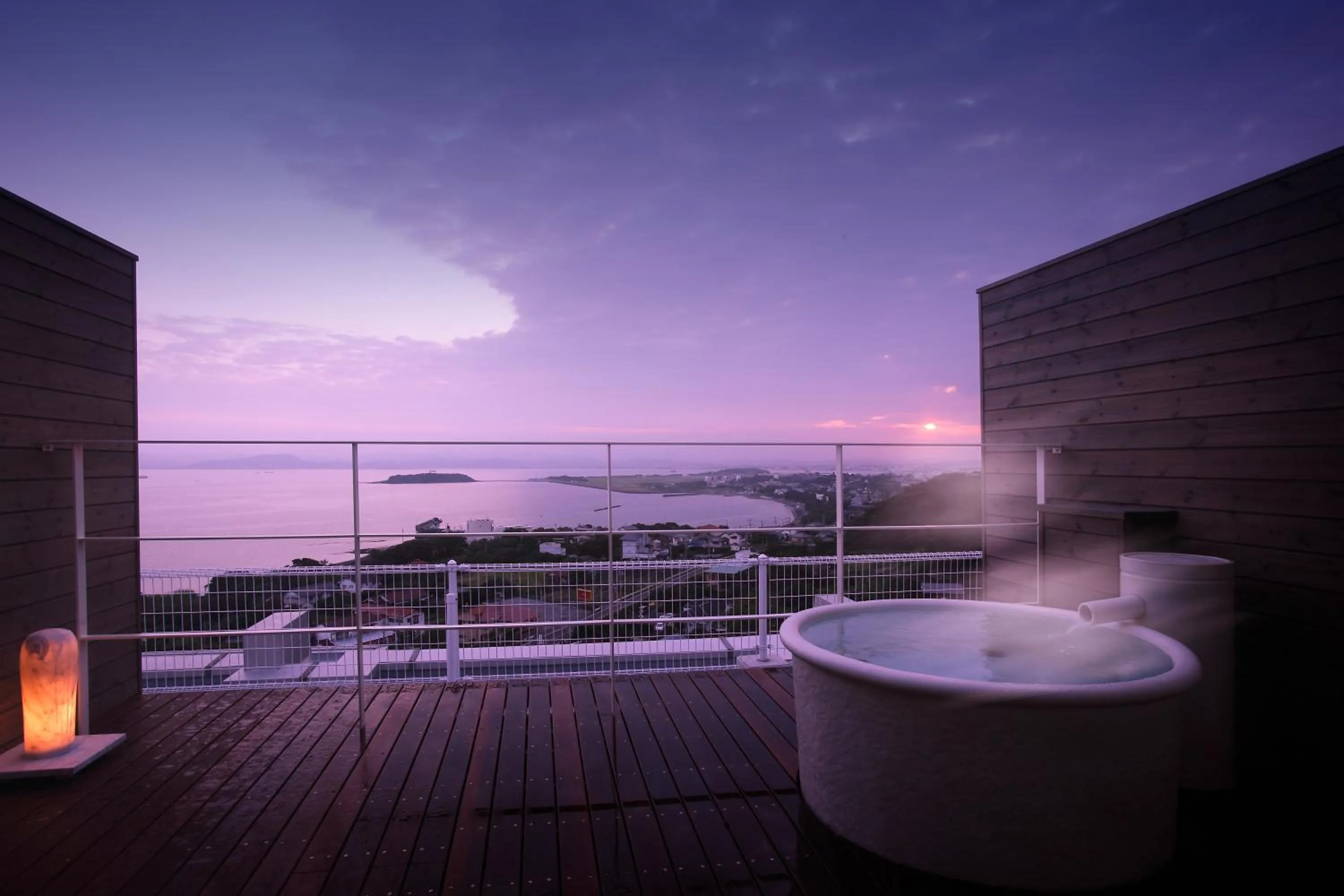 Hot Spring Bath in The Shinra