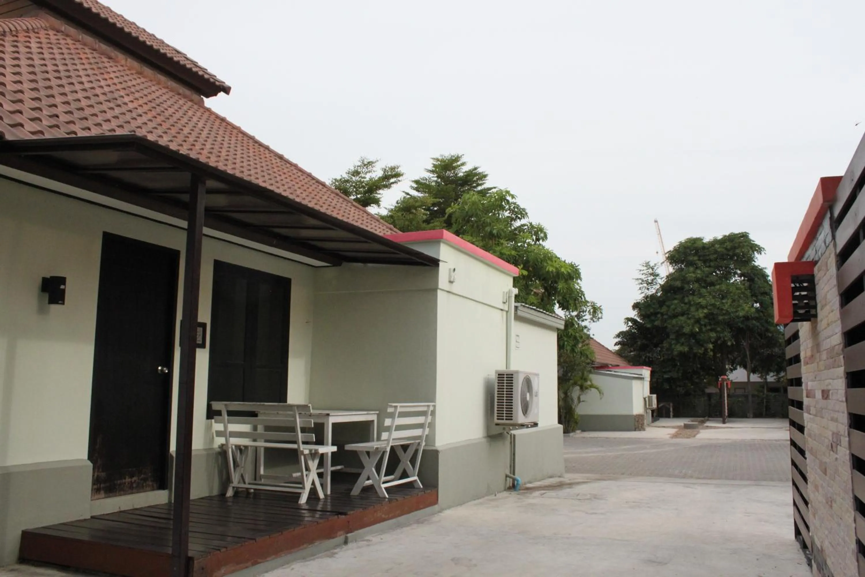 Patio, Patio/Outdoor Area in Nice Resort Pattaya