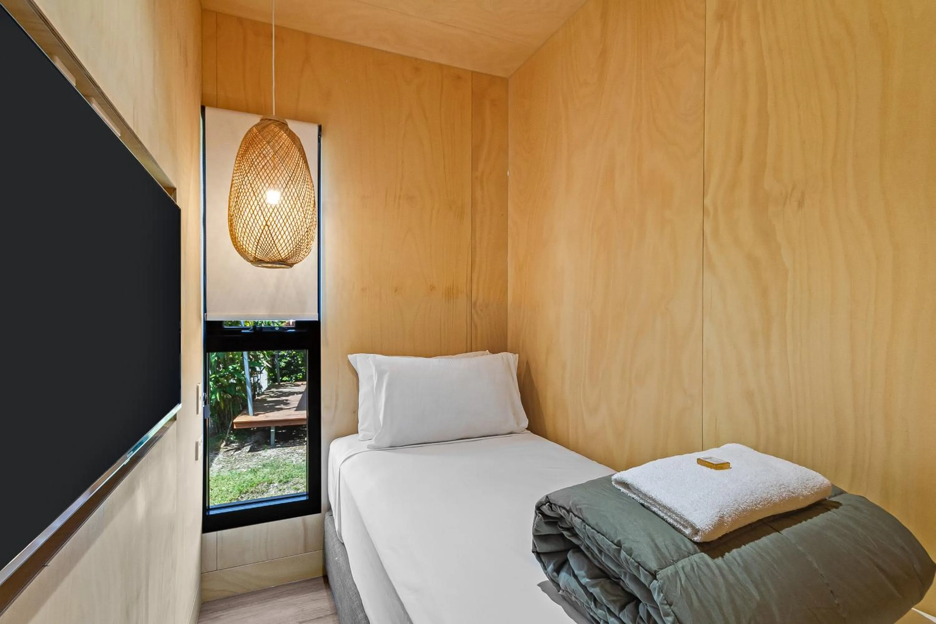 Bedroom, Bed in Ingenia Holidays Byron Bay