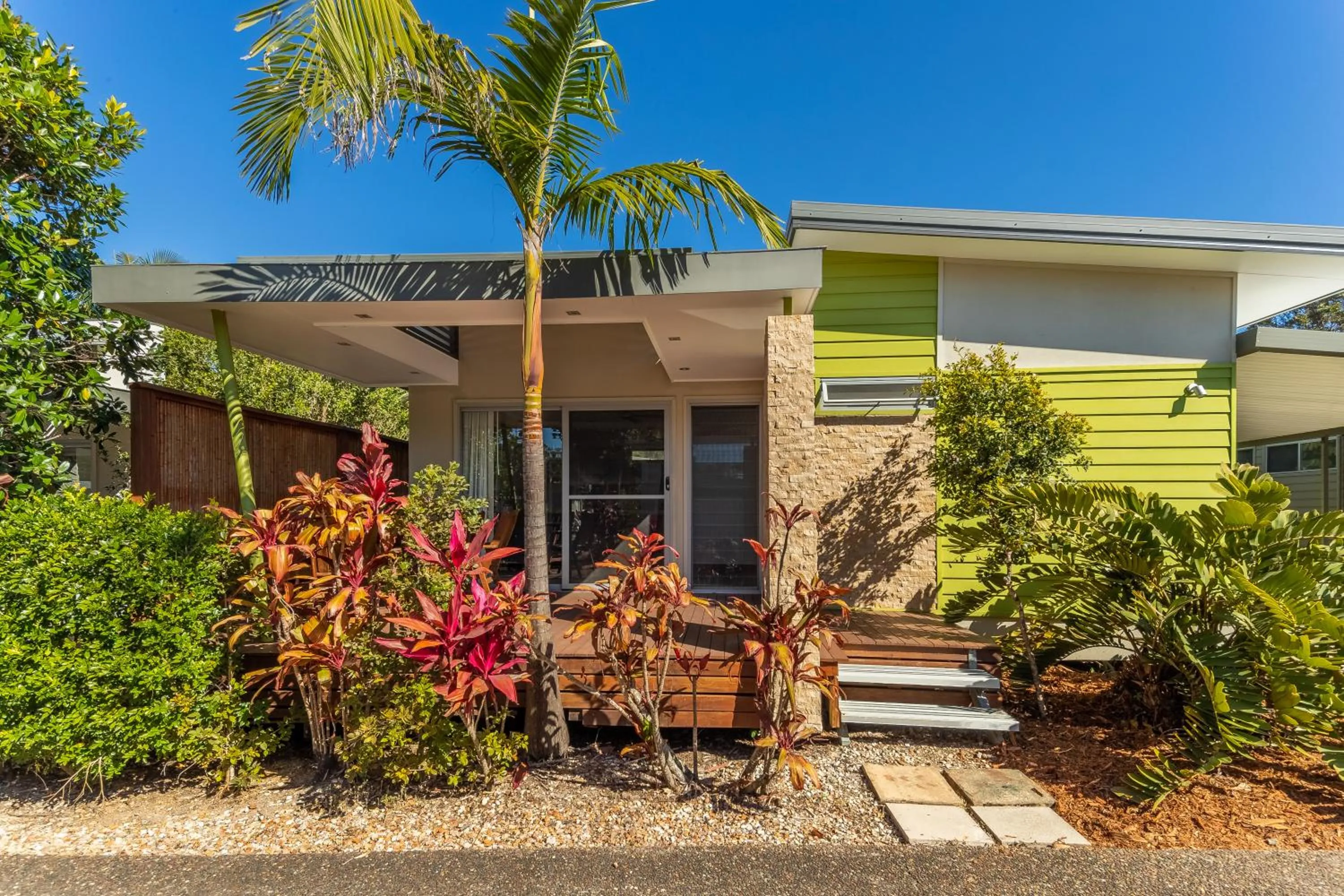 Patio in Ingenia Holidays Byron Bay