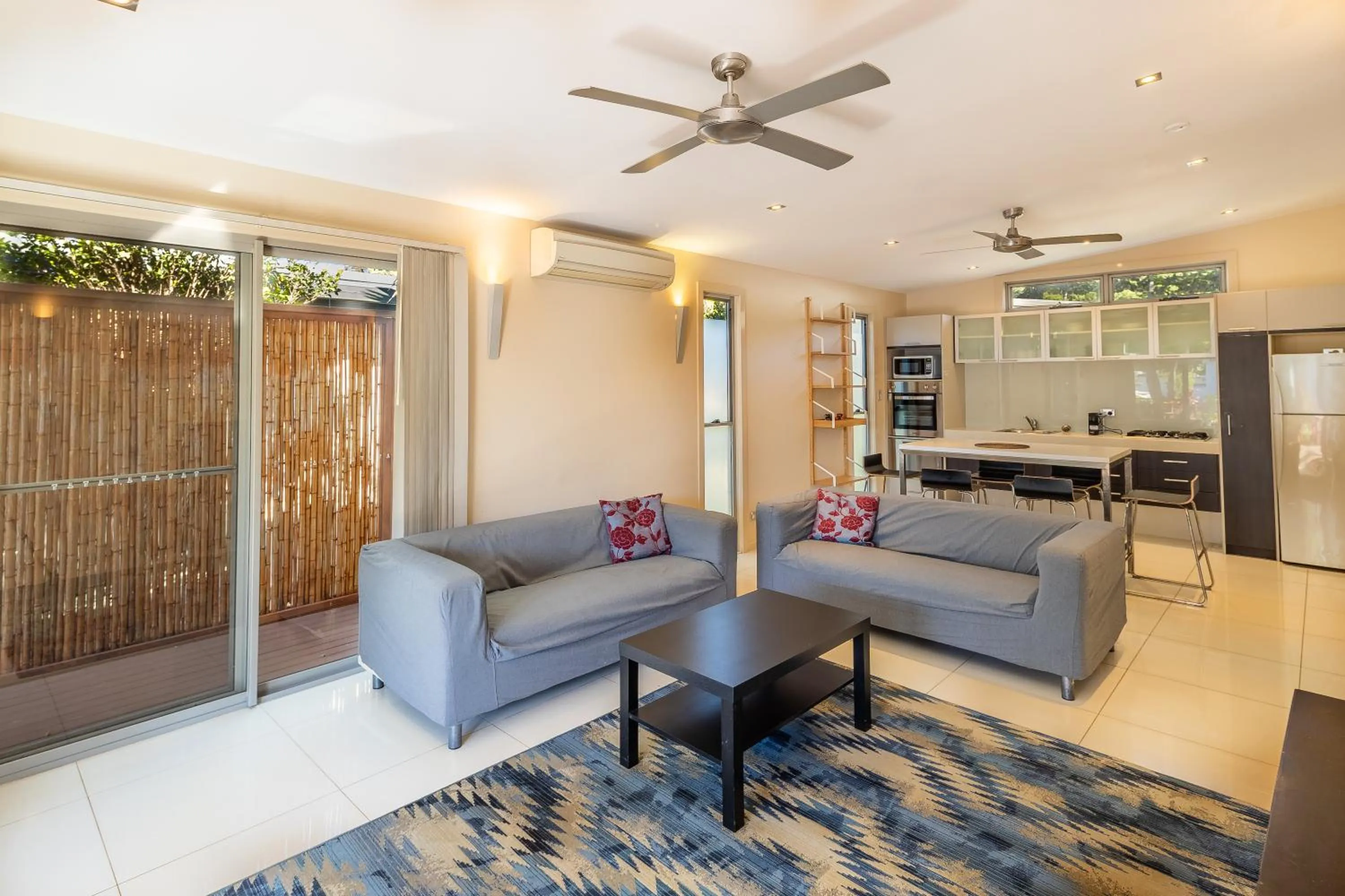 Kitchen or kitchenette in Ingenia Holidays Byron Bay