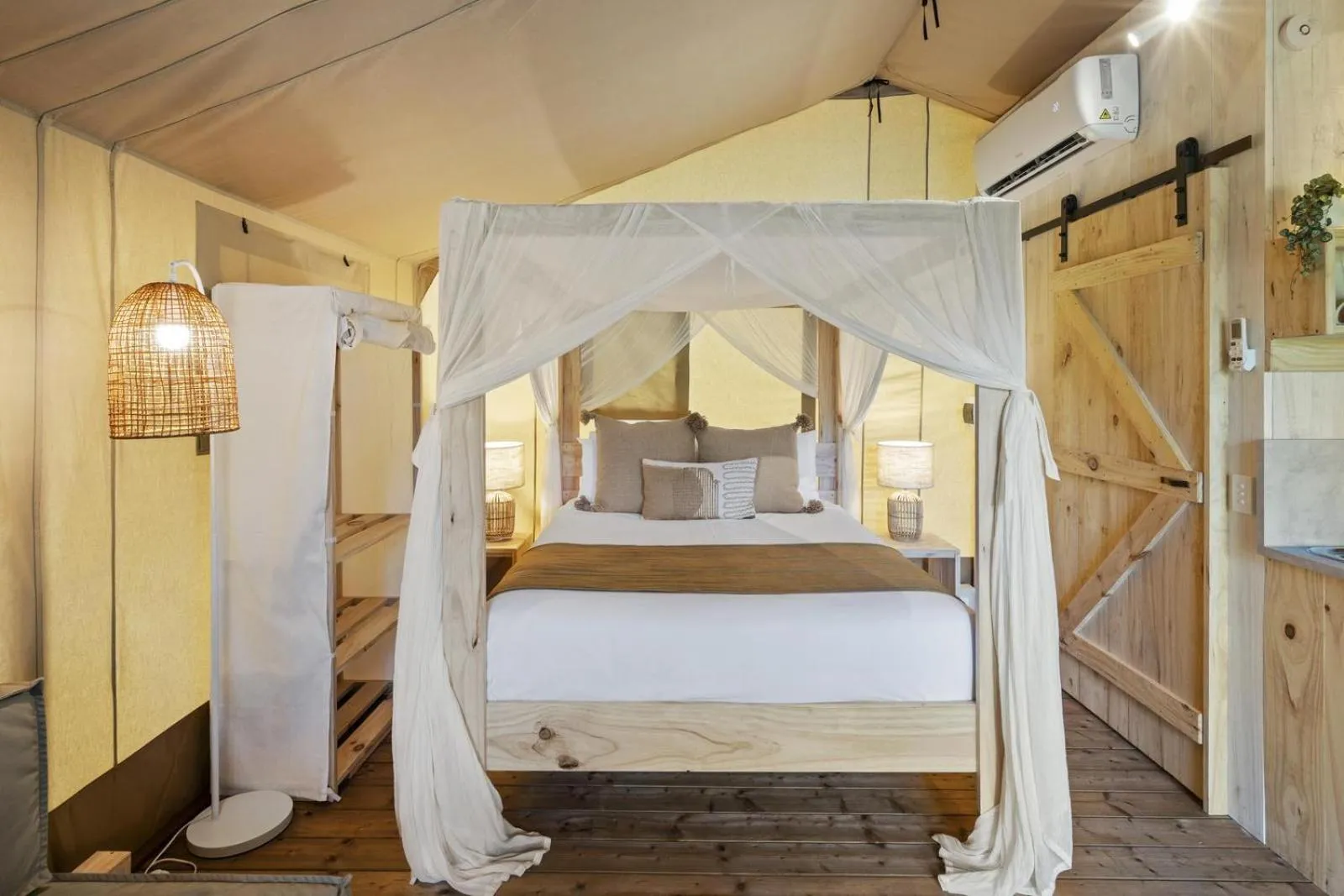 Bed in Ingenia Holidays Byron Bay