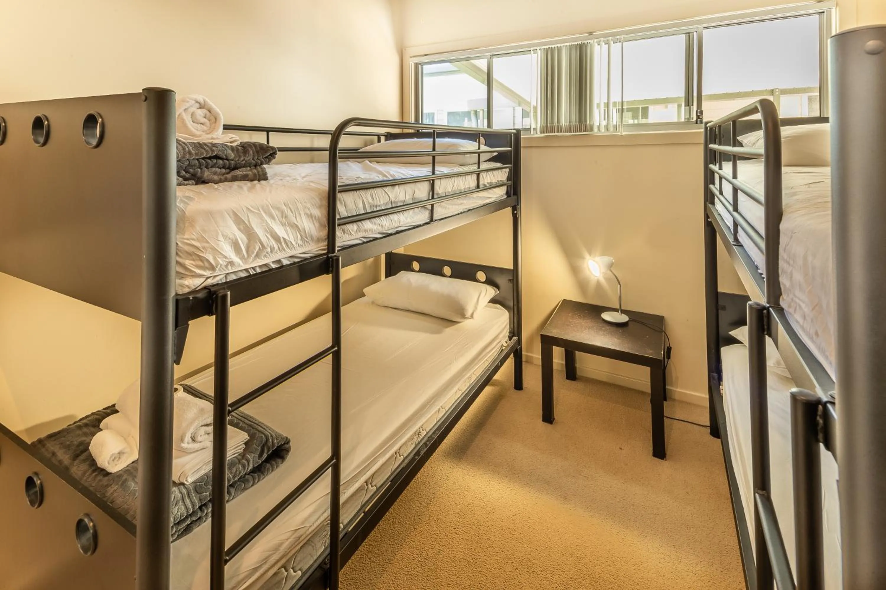 bunk bed, Bed in Ingenia Holidays Byron Bay