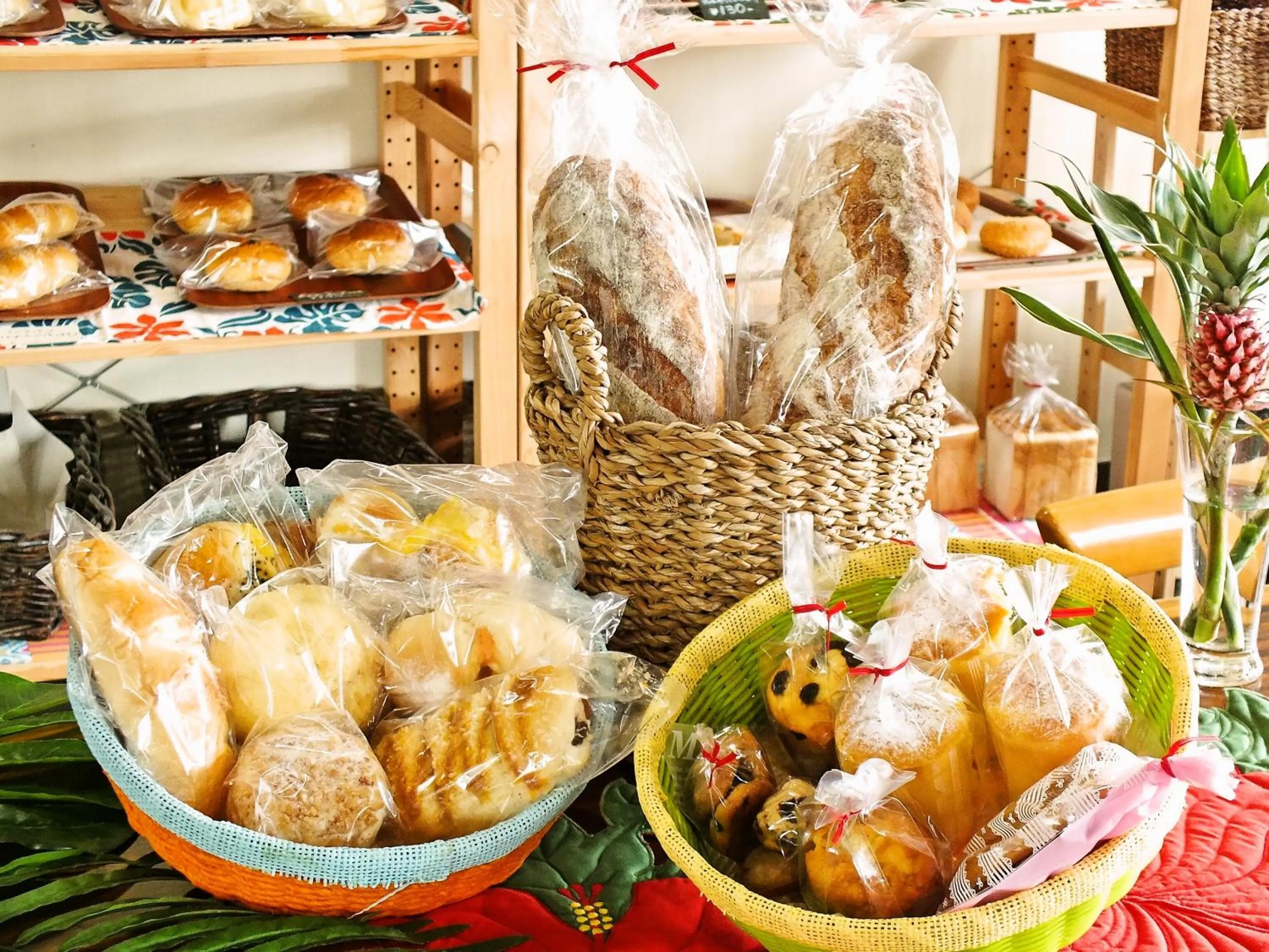 Food in Ma-Blue Garden House