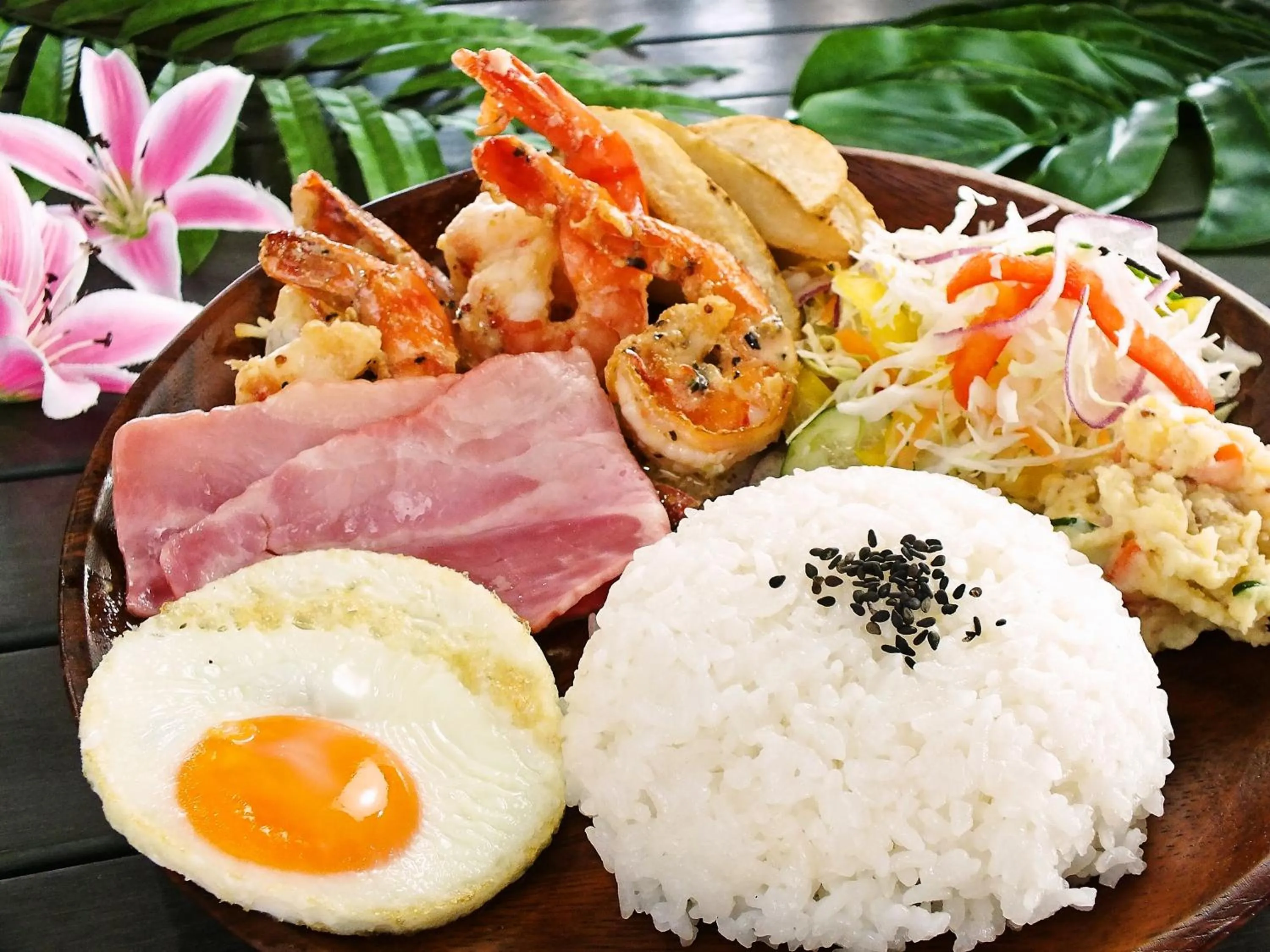 Food close-up in Ma-Blue Garden House