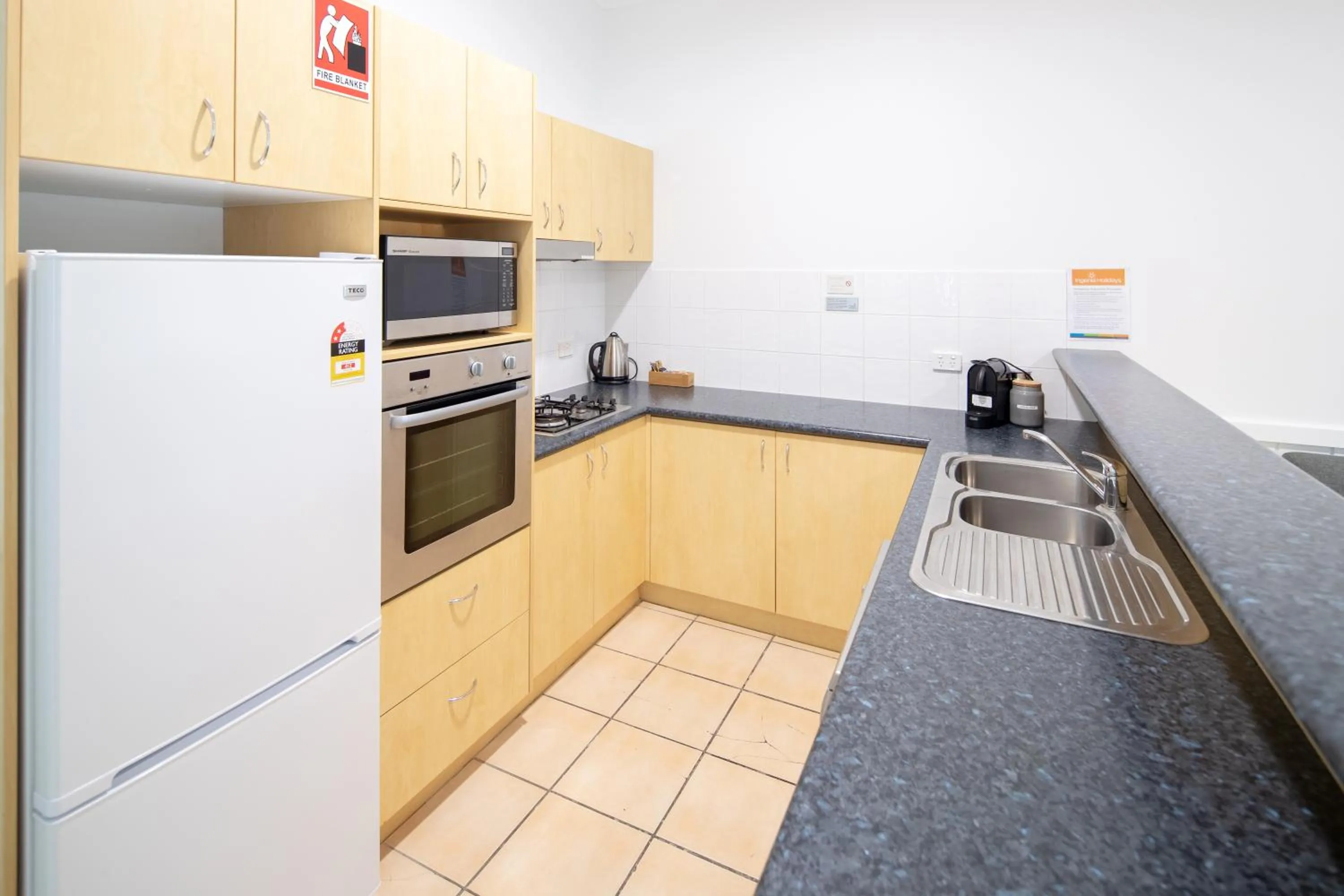 Kitchen or kitchenette in Ingenia Holidays Lake Conjola