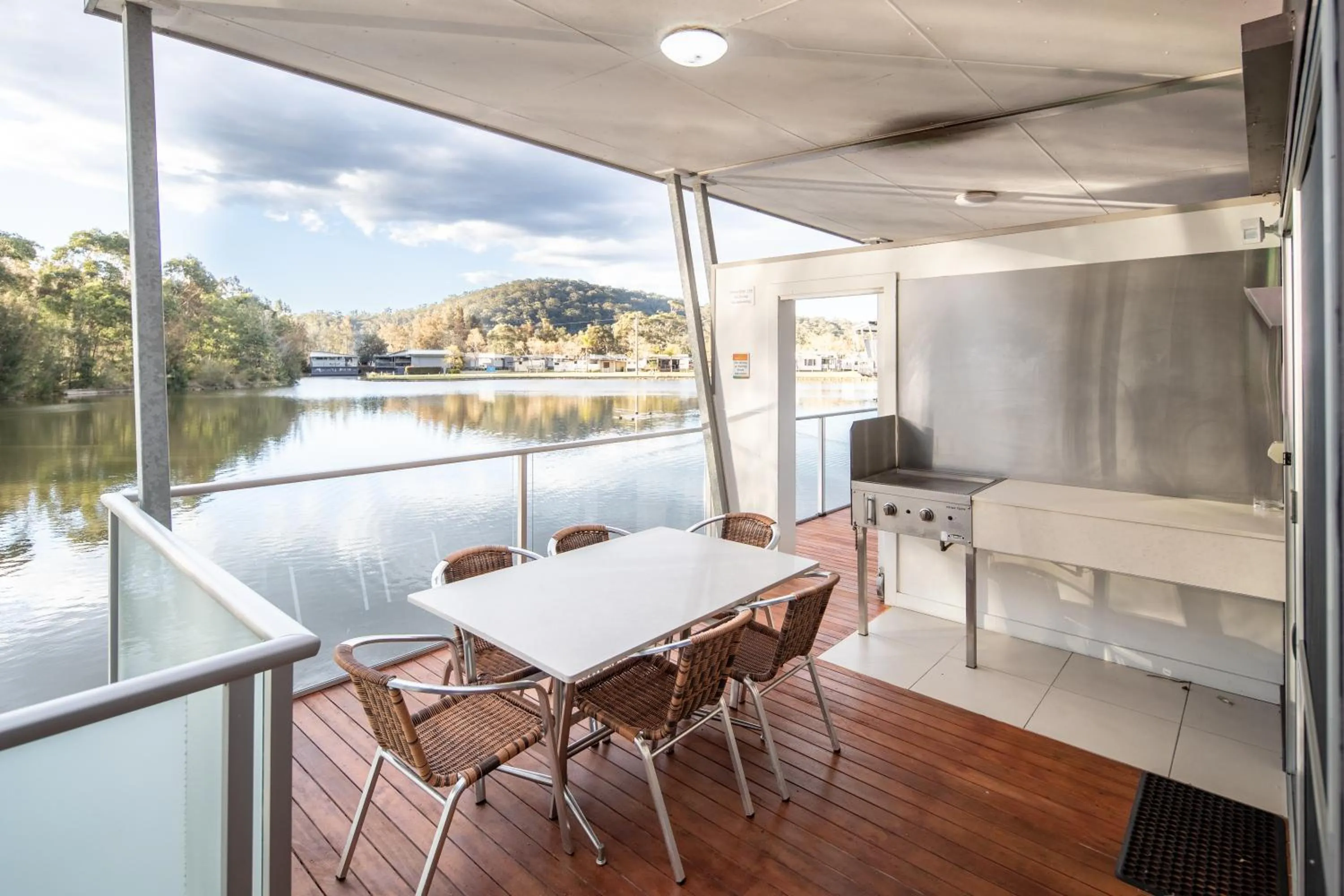 Balcony/Terrace in Ingenia Holidays Lake Conjola