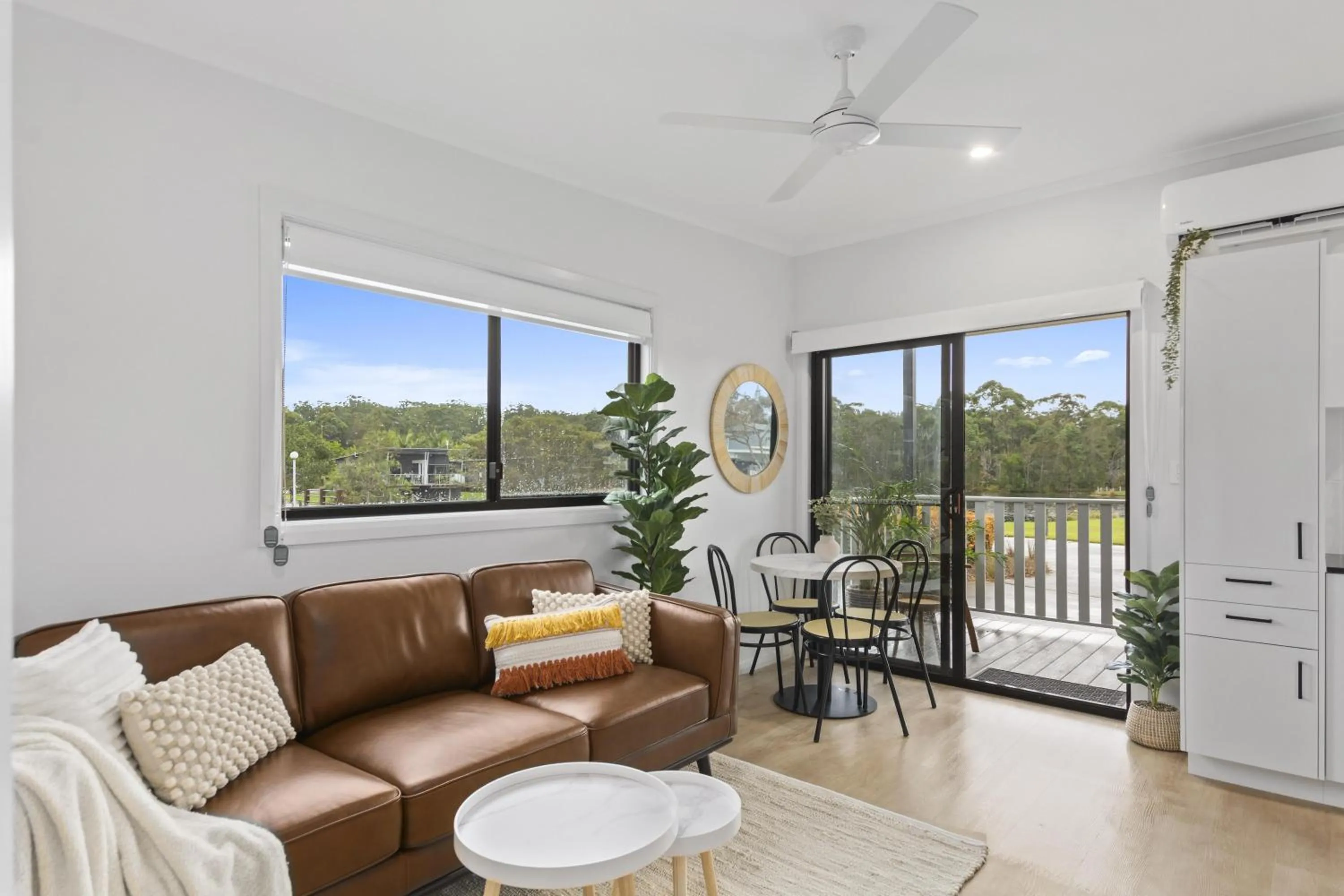 Living room in Ingenia Holidays Lake Conjola