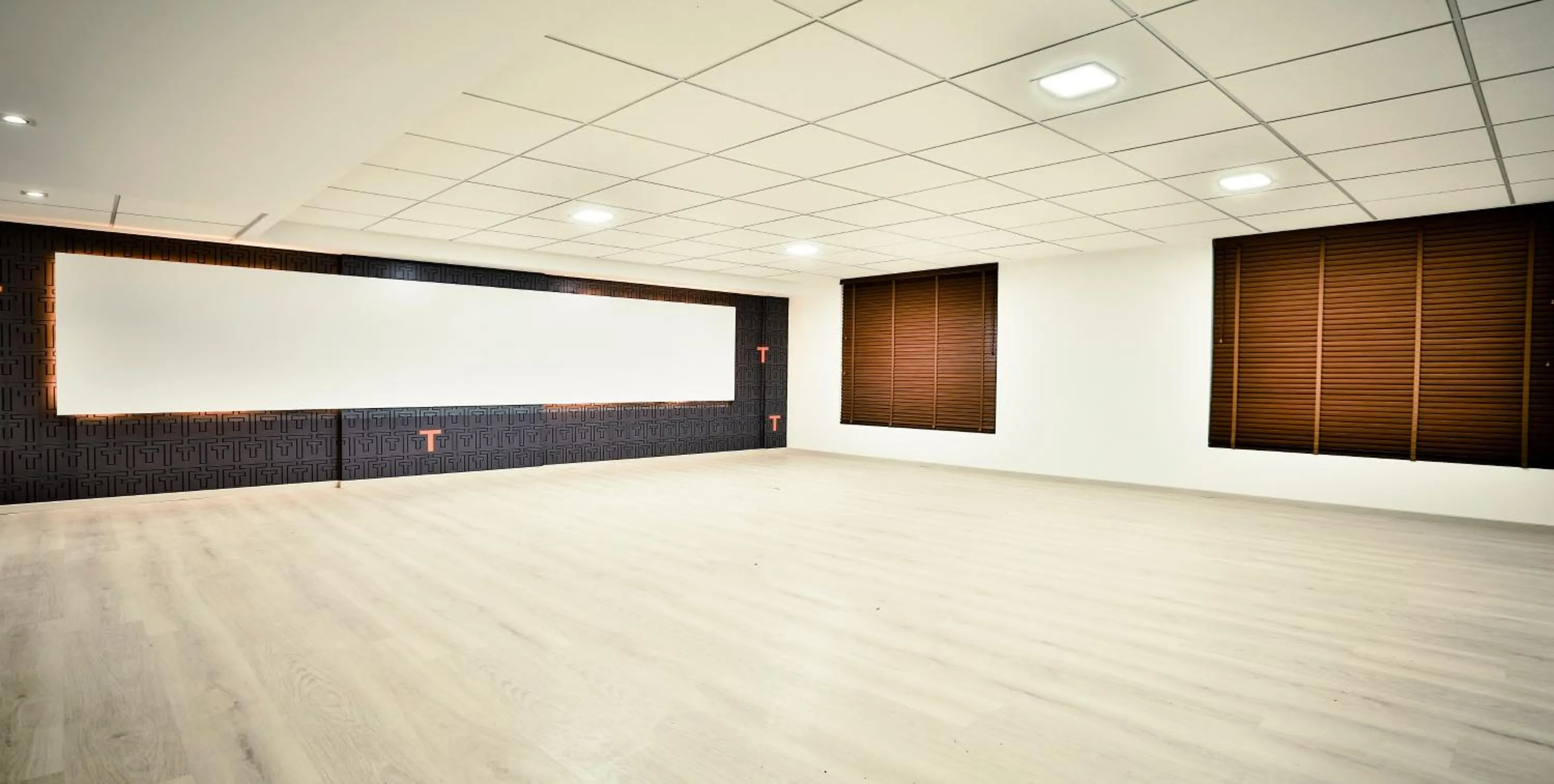 Banquet/Function facilities in T24 Residency Mumbai International Airport Hotel