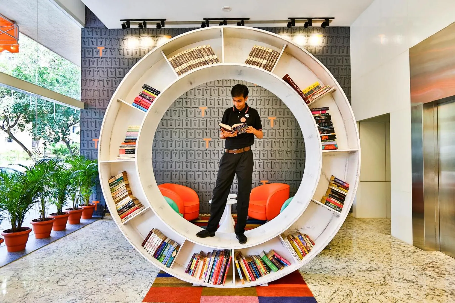 Library in T24 Residency Mumbai International Airport Hotel