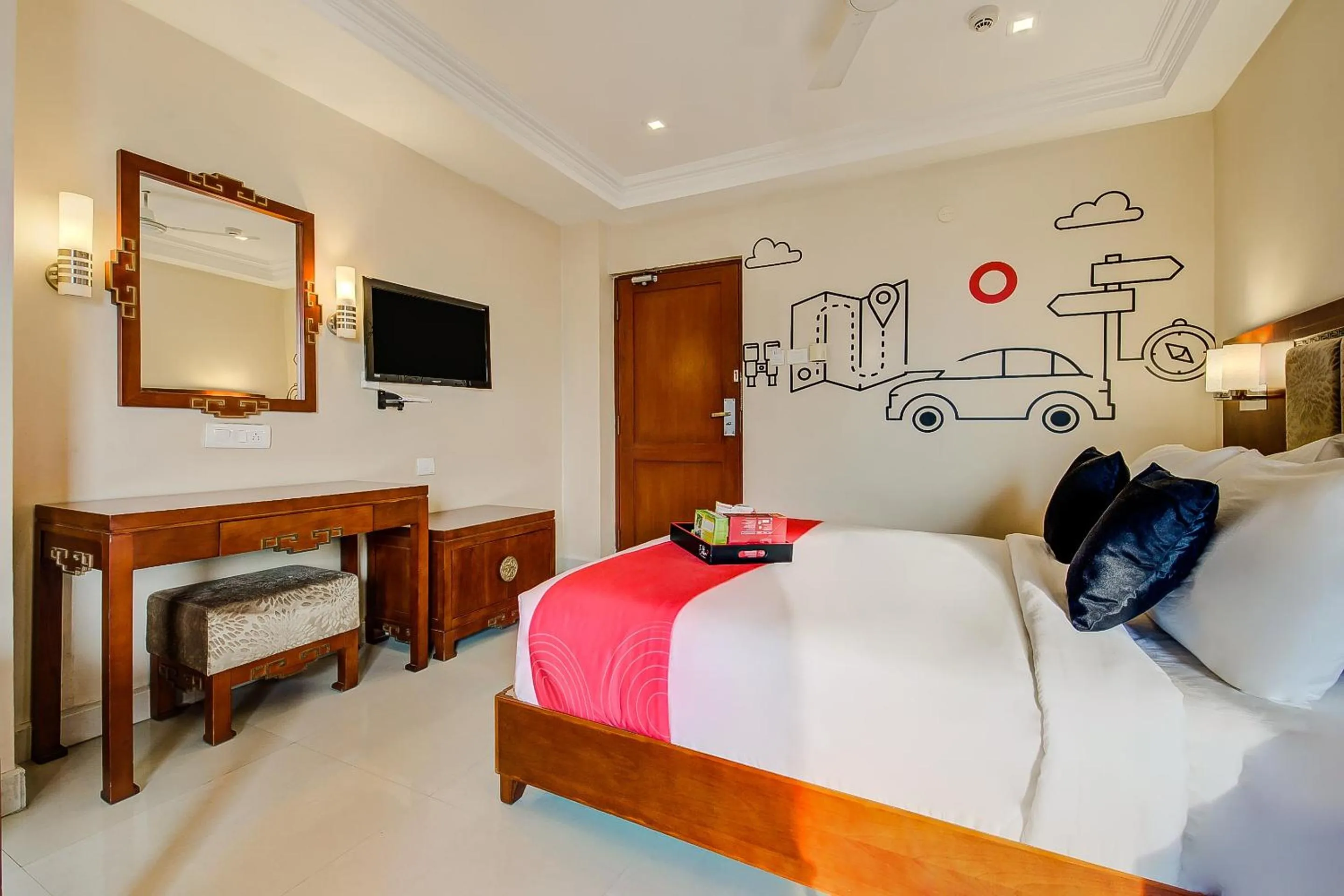 Bedroom, Bed in Metro Grand Hotel