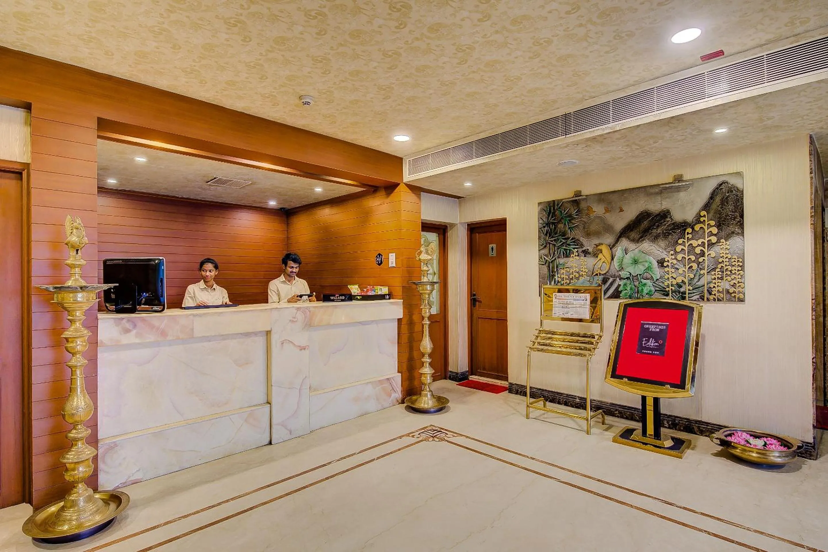 Lobby or reception in Metro Grand Hotel