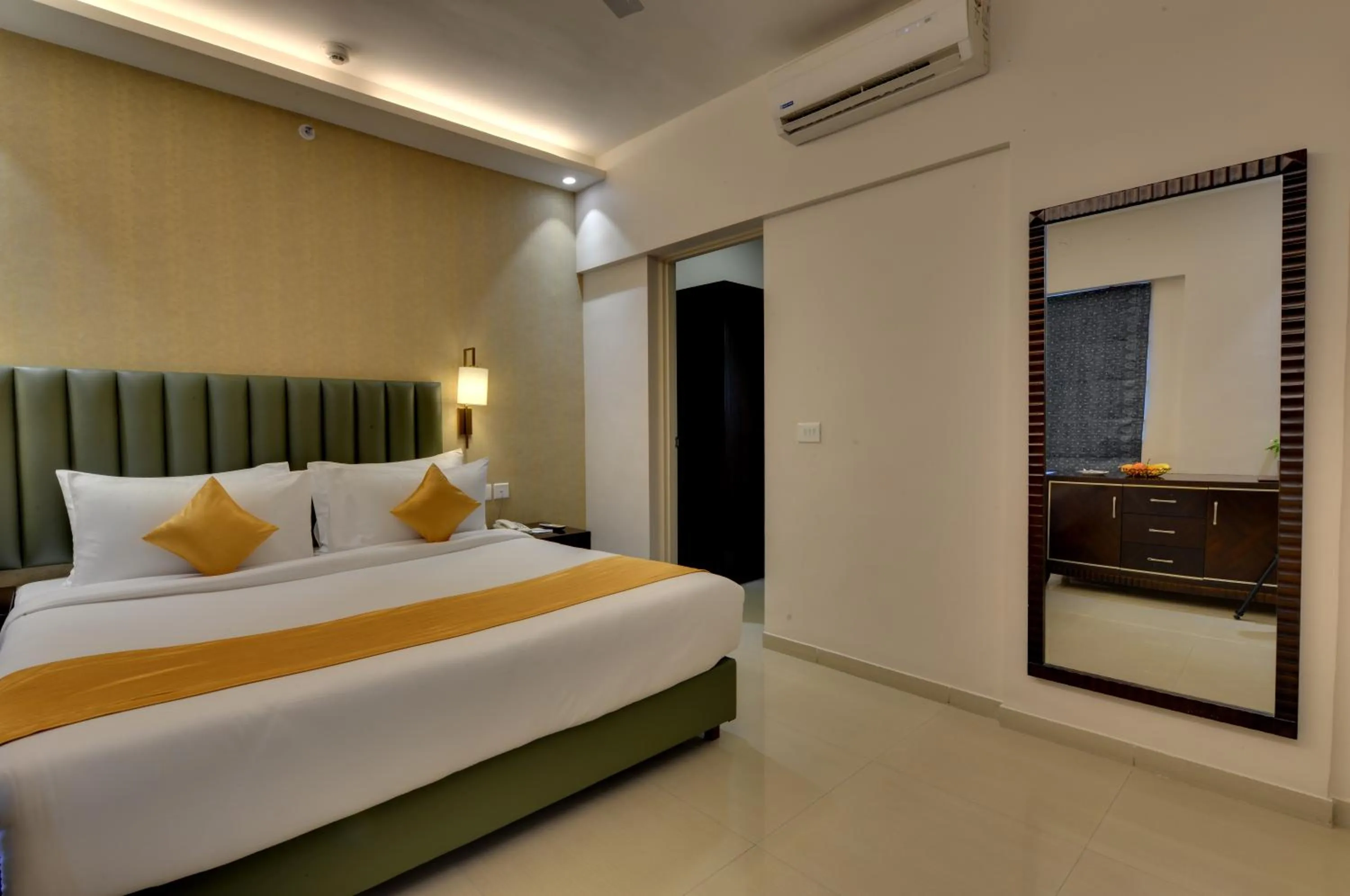 Bedroom, Bed in The Fern Residency, Vadgaon - Talegaon, Pune