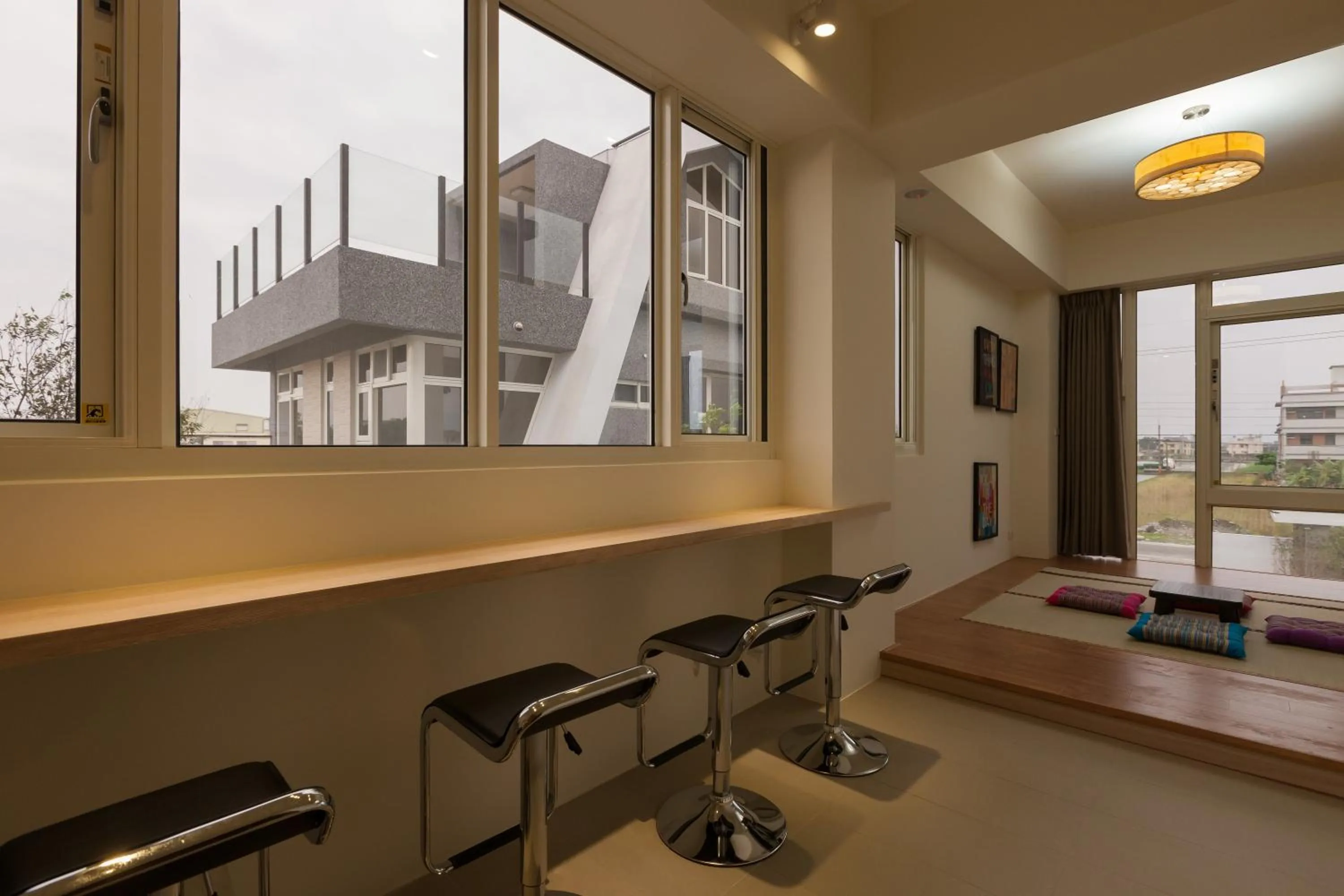 Library in I Leisure B&B