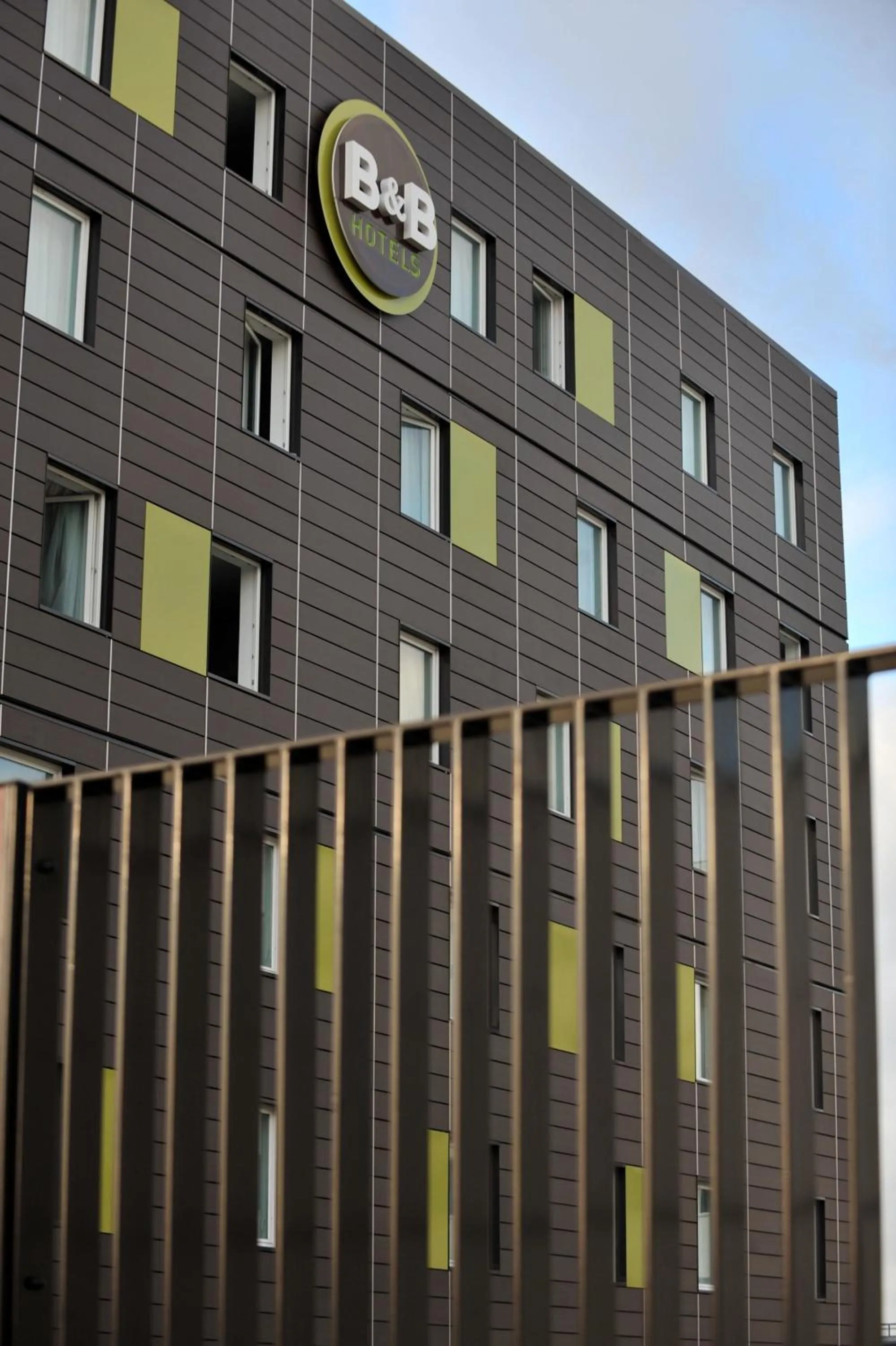 Property building in B&B HOTEL Paris Le Bourget