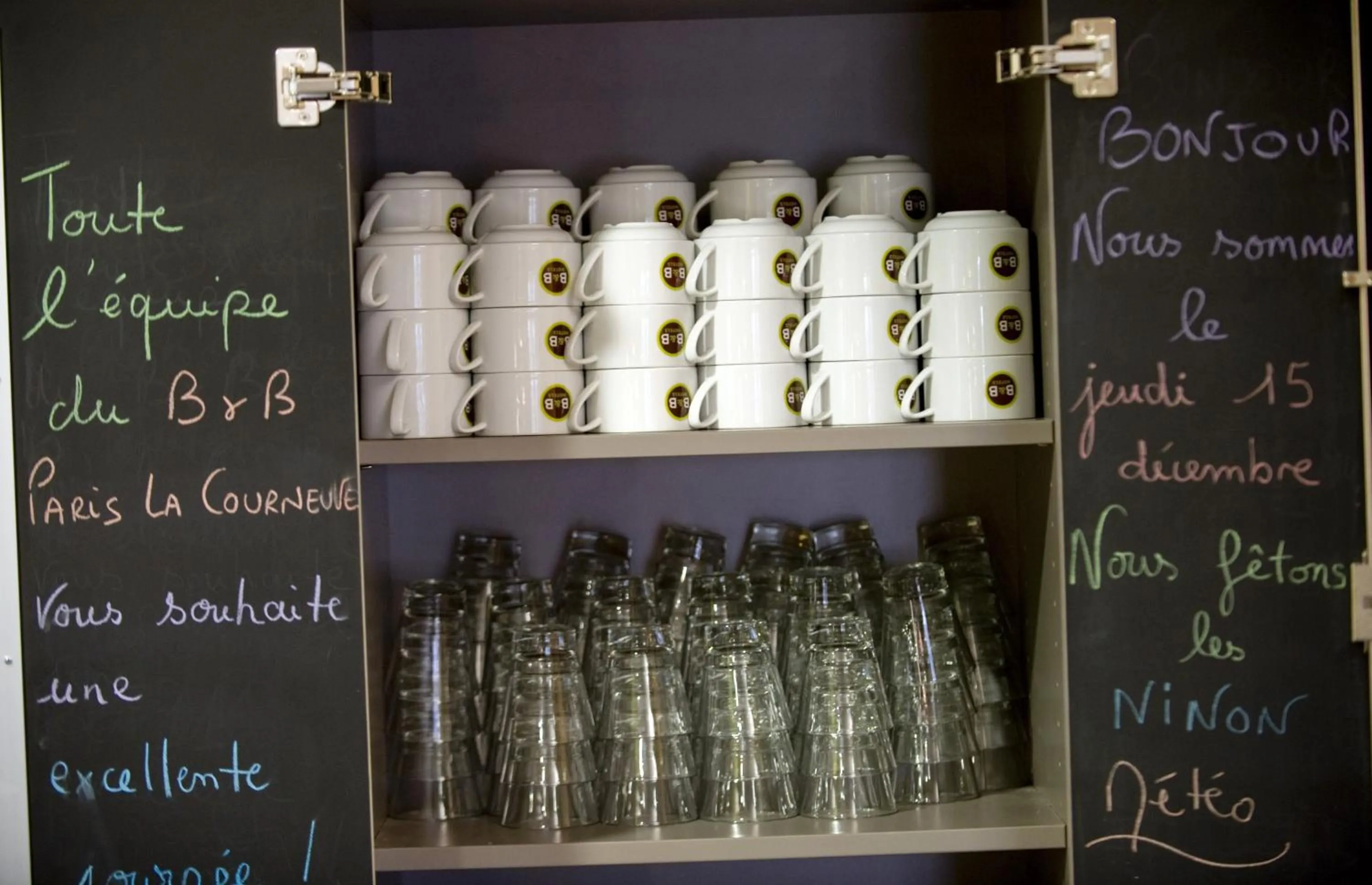 Food and drinks in B&B HOTEL Paris Le Bourget