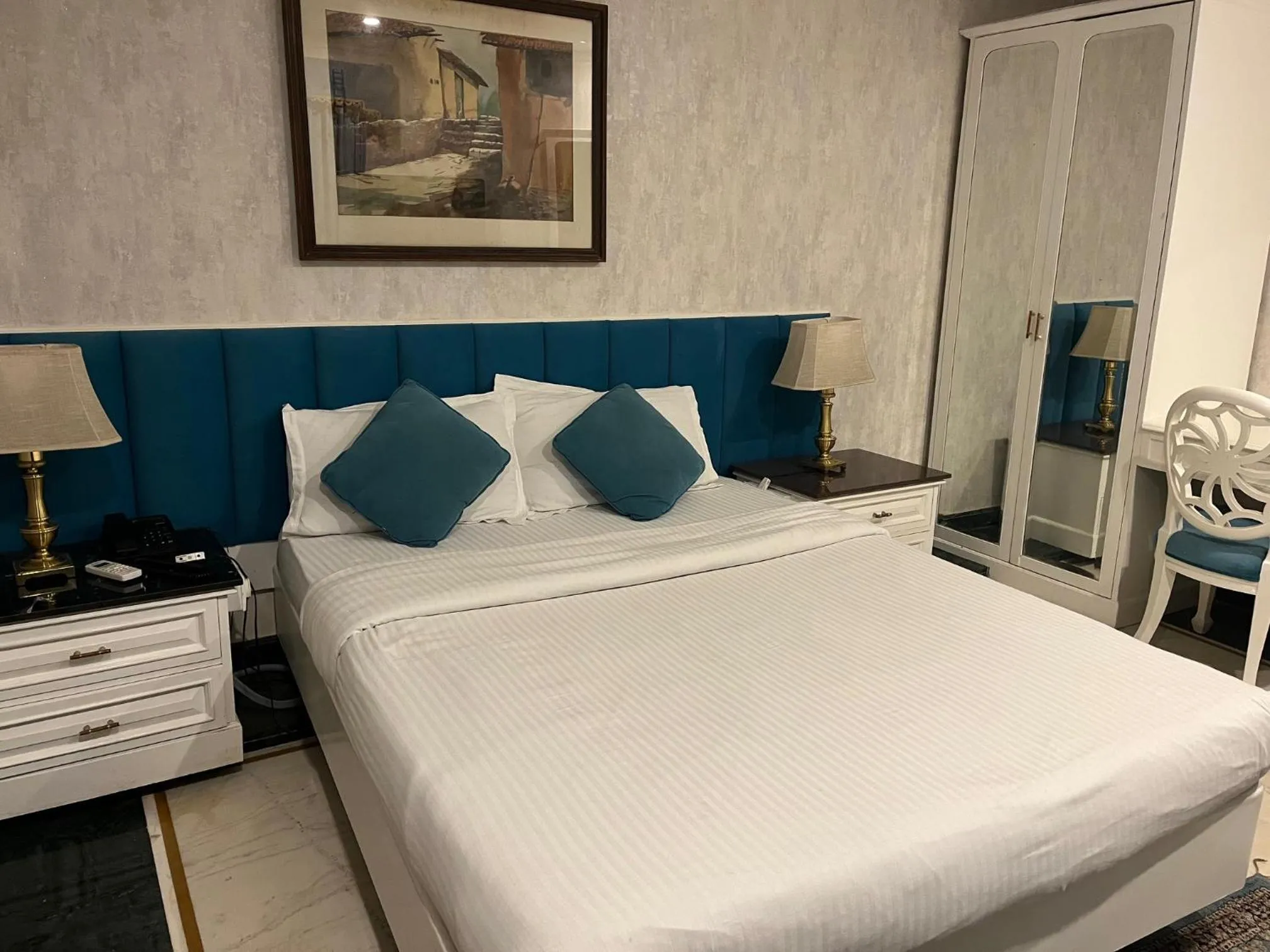 Bedroom, Bed in Hotel Kwality Regency