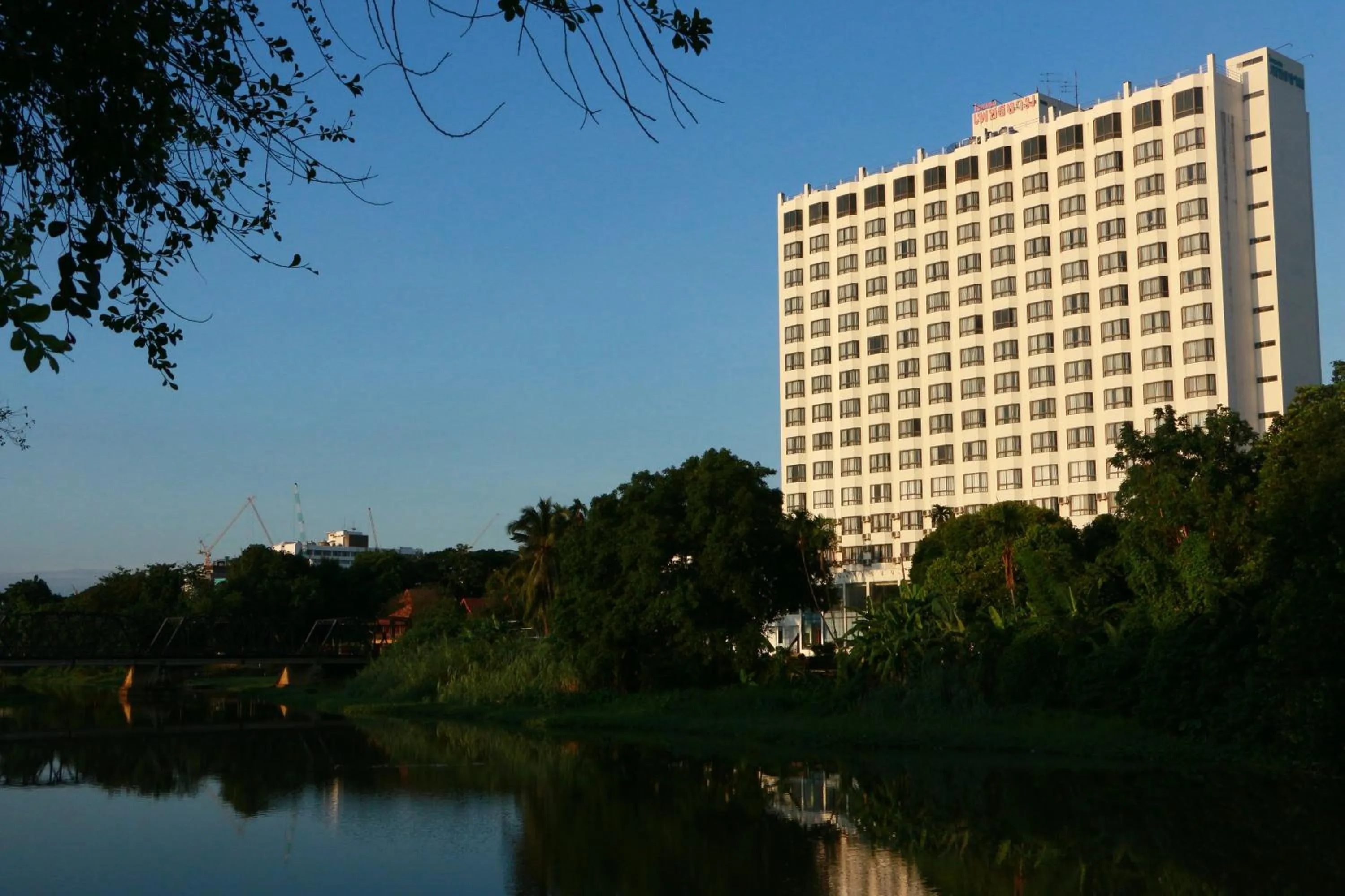 Property building in Diamond River Ping Petch-Ngam Hotel