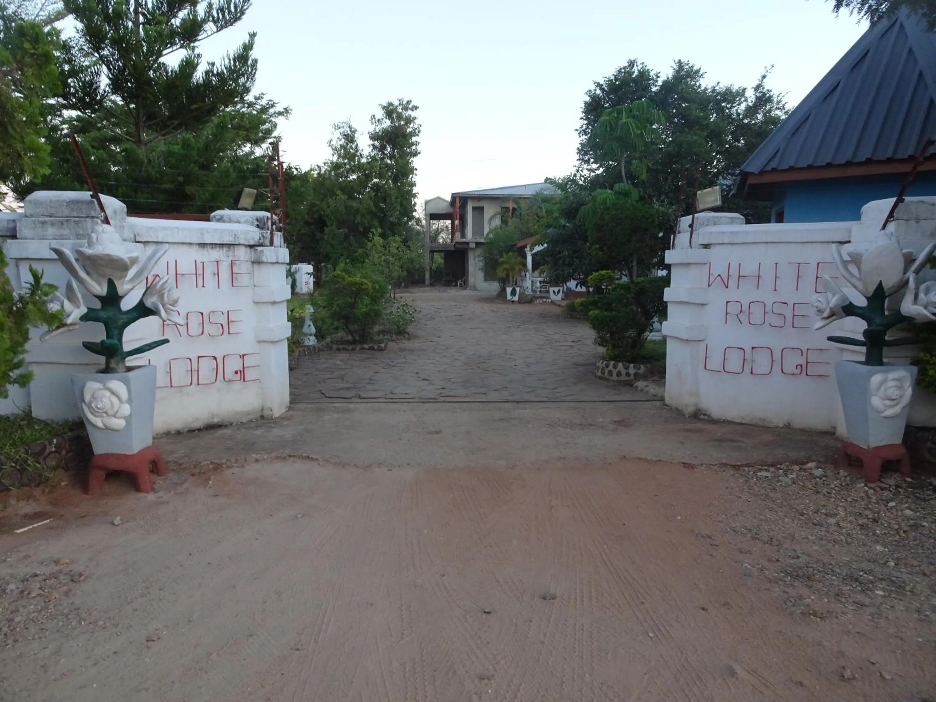 Property building in White Rose Lodge